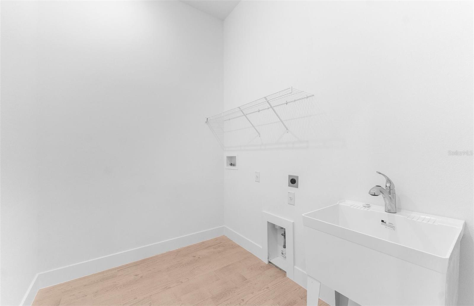 Image 16 of 23 For 37327 Gunnison Drive