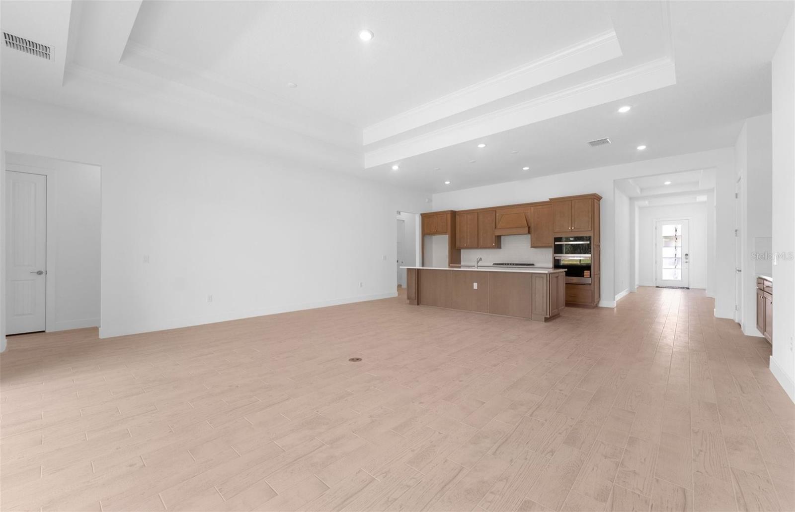 Image 5 of 23 For 37327 Gunnison Drive