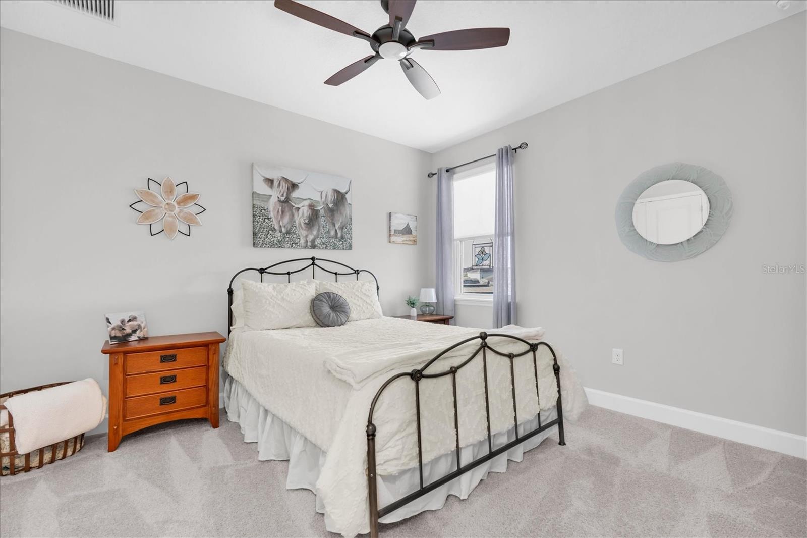 Image 29 of 83 For 4068 Bonfire Drive