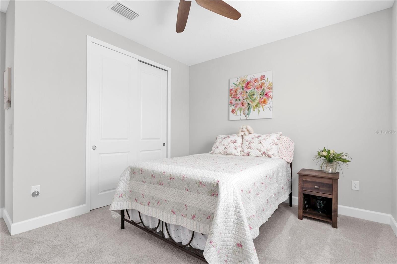 Image 33 of 83 For 4068 Bonfire Drive