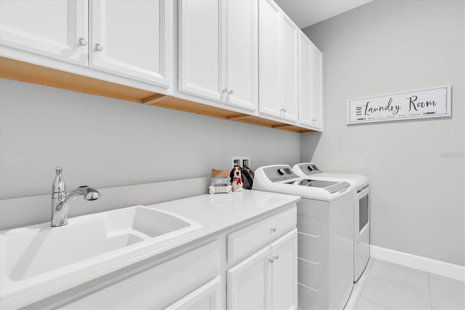 Image 37 of 83 For 4068 Bonfire Drive