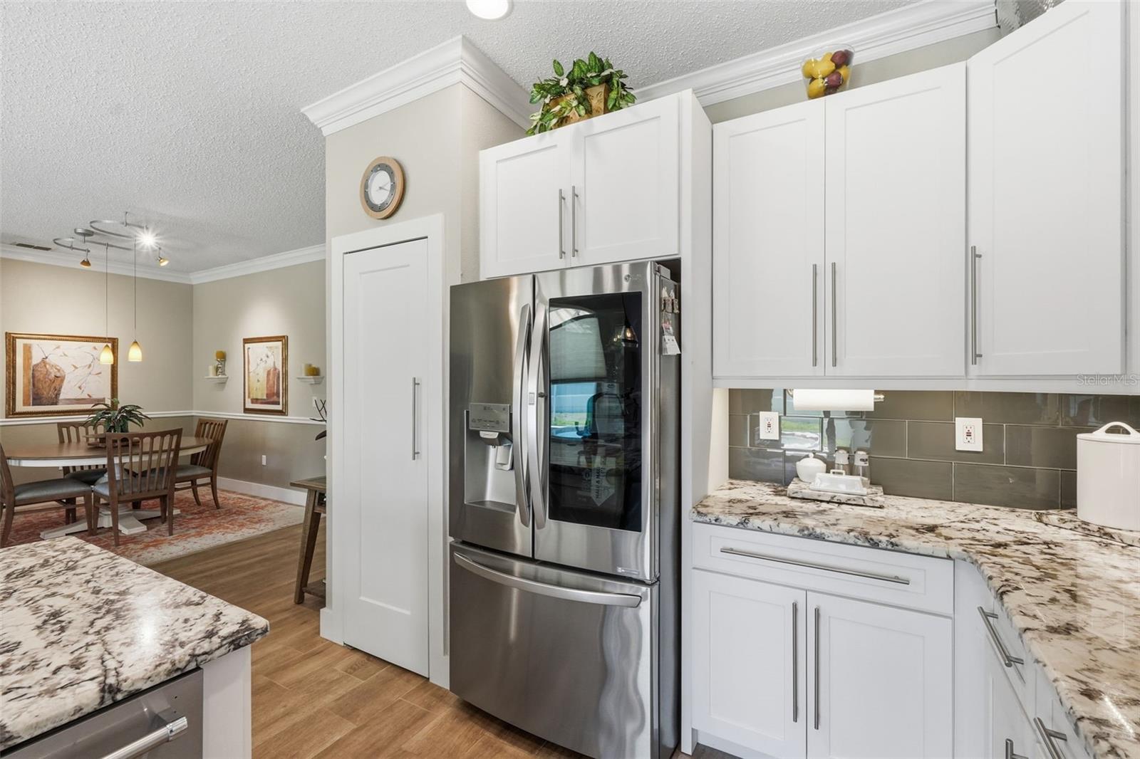 Image 10 of 37 For 2706 Sierra Vista Way