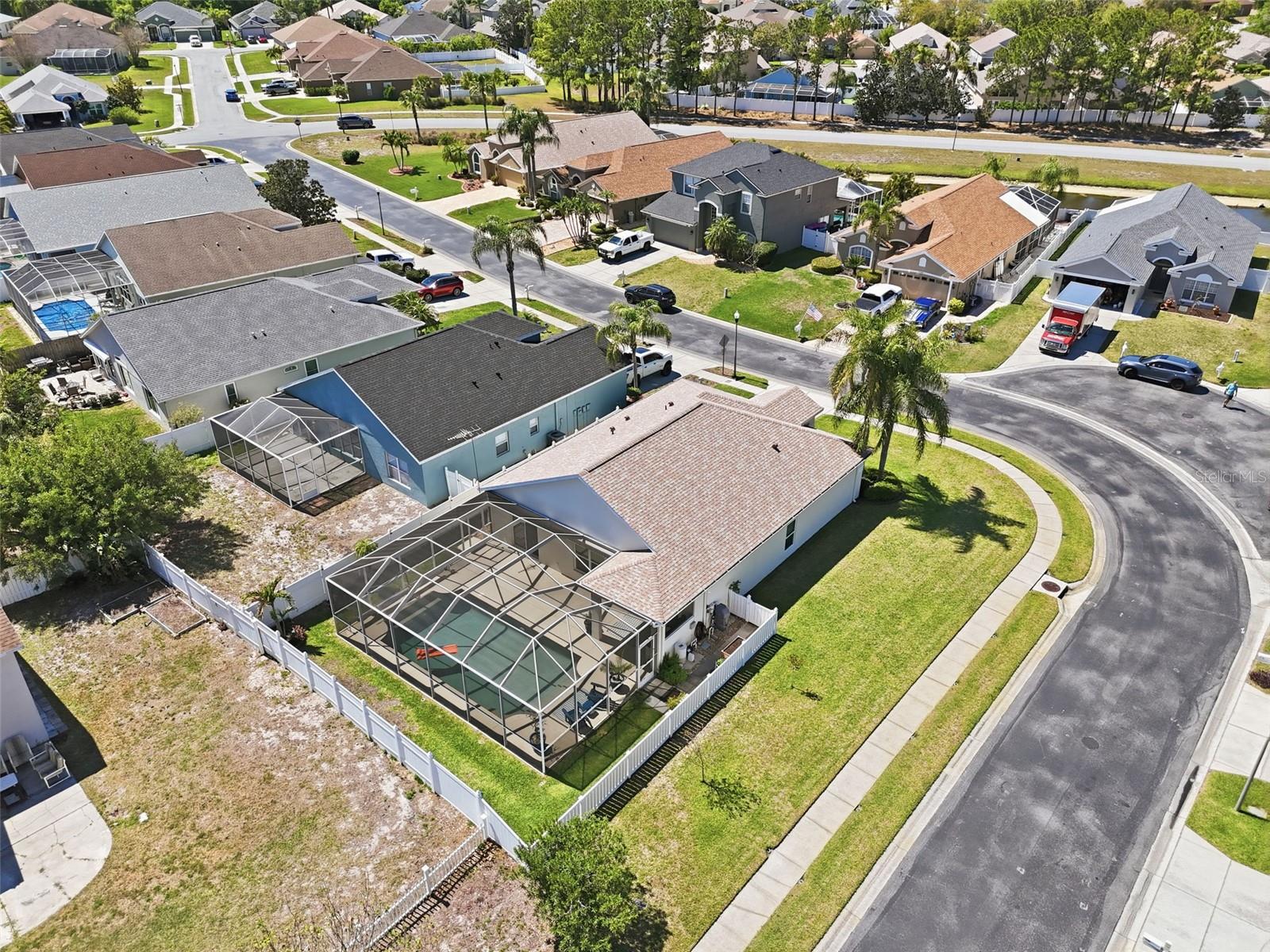 Image 32 of 37 For 2706 Sierra Vista Way