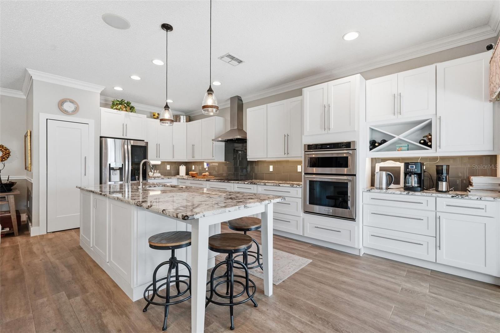 Image 6 of 37 For 2706 Sierra Vista Way