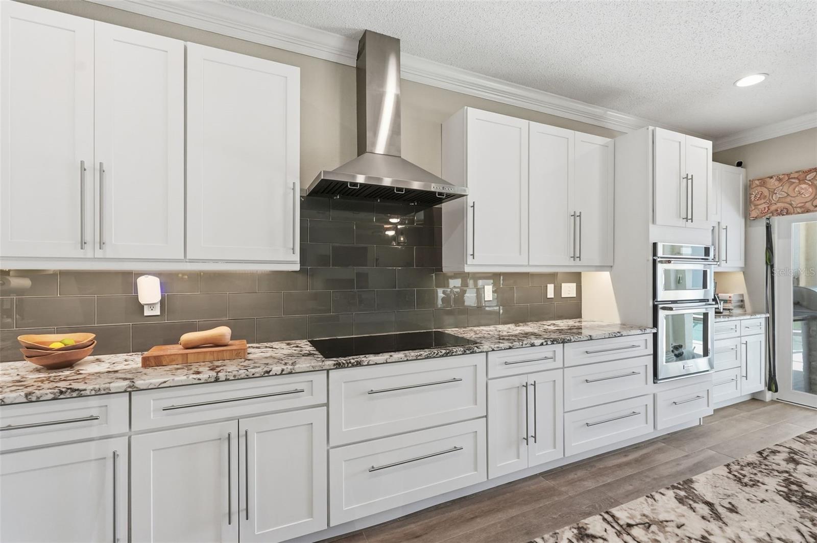 Image 8 of 37 For 2706 Sierra Vista Way