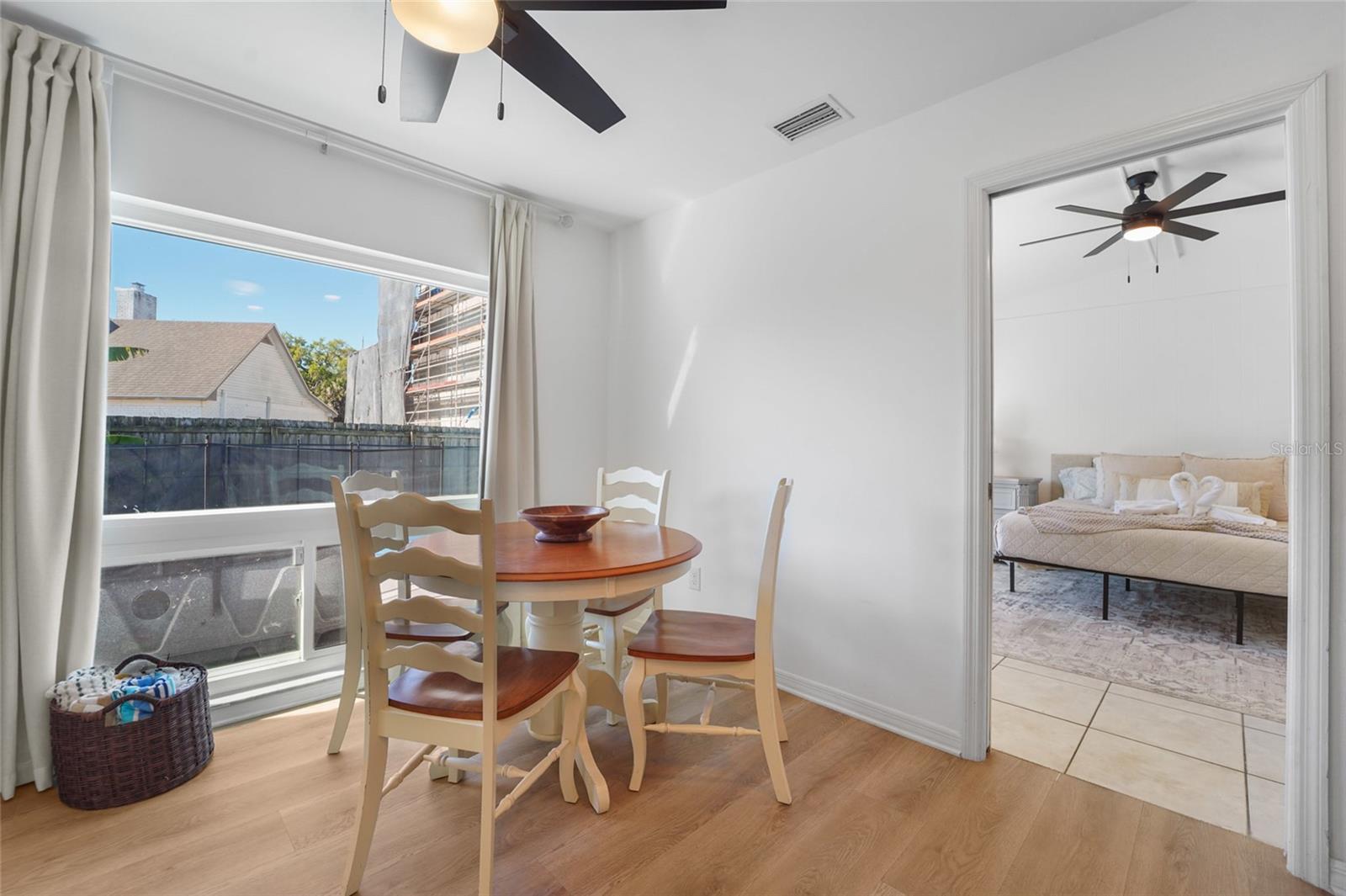 Image 13 of 32 For 4906 San Rafael Street