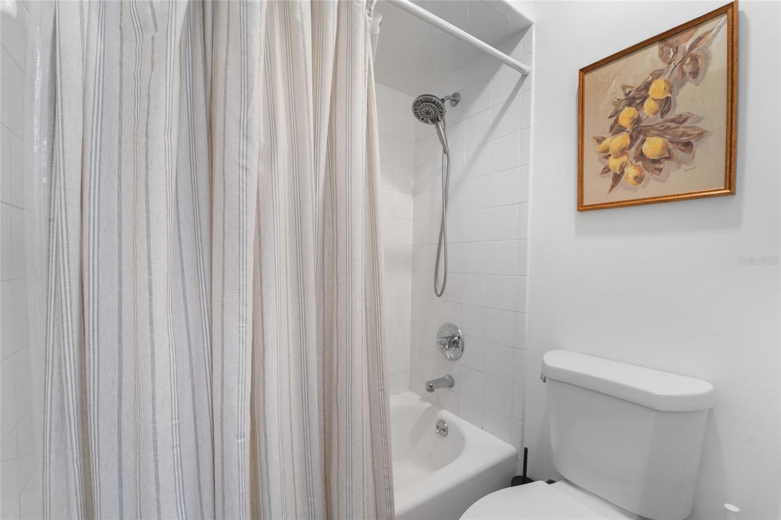 Image 24 of 32 For 4906 San Rafael Street