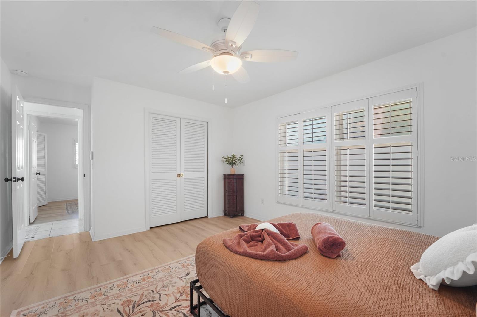 Image 25 of 32 For 4906 San Rafael Street