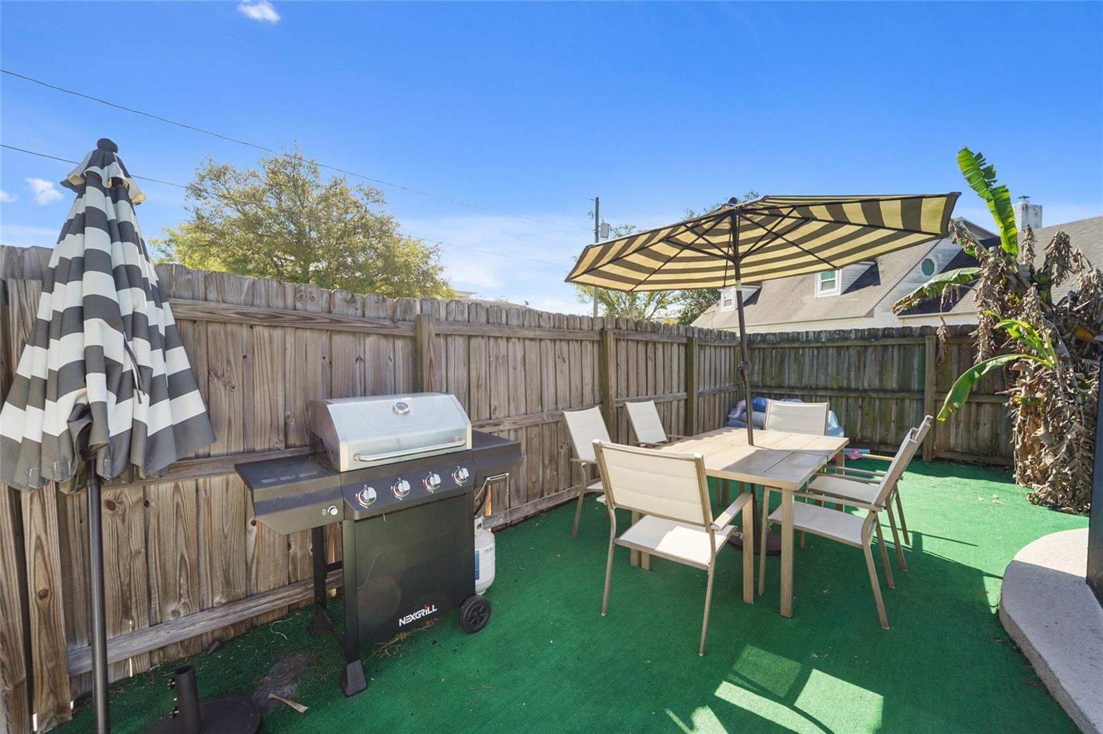 Image 26 of 32 For 4906 San Rafael Street