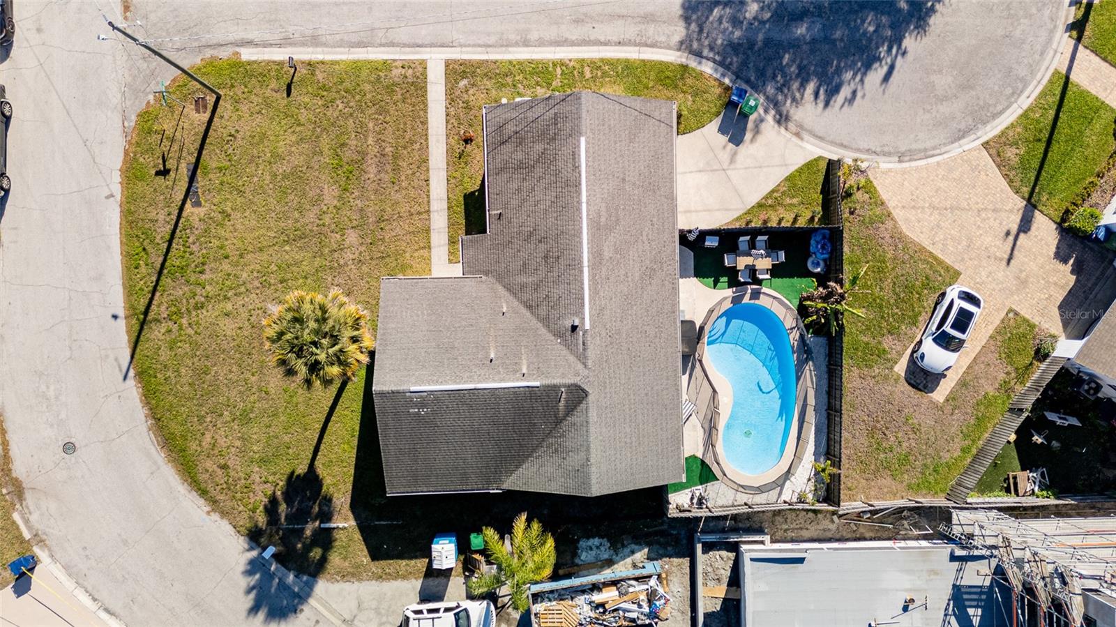 Image 3 of 32 For 4906 San Rafael Street