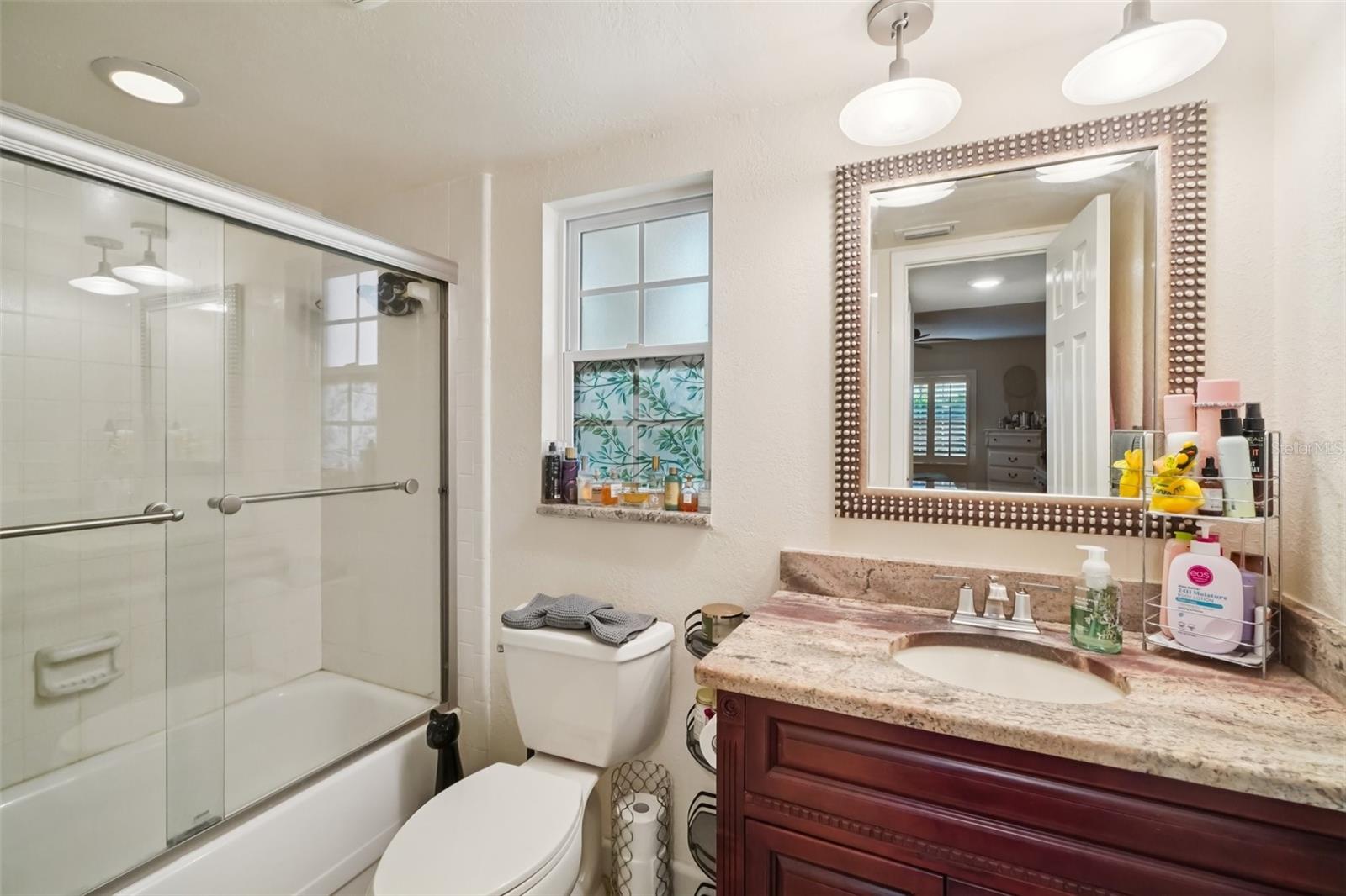 Image 18 of 24 For 8300 Bardmoor Boulevard 103