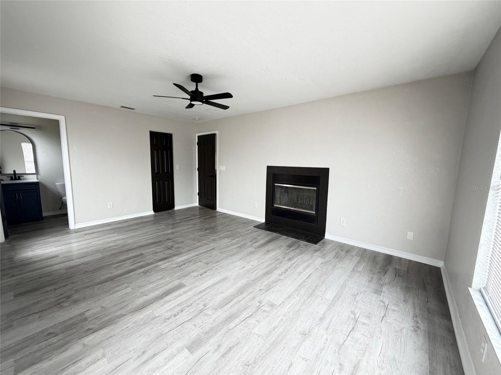 Image 9 of 15 For 1014 16th Avenue Nw