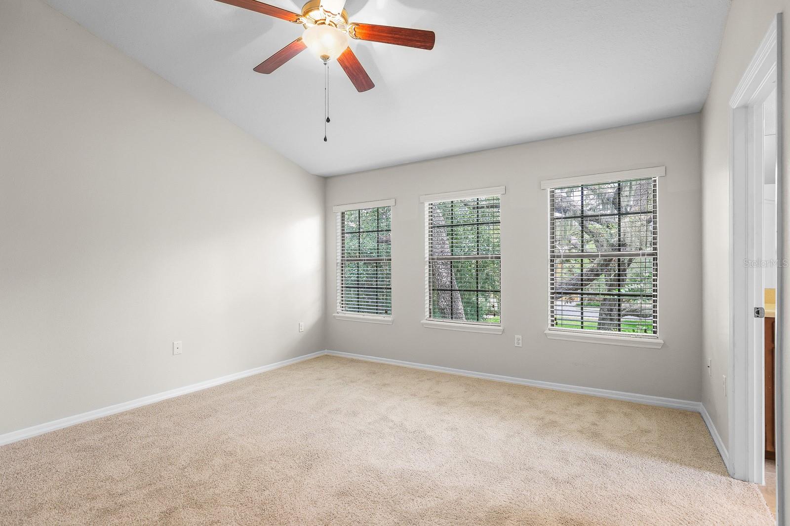 Image 21 of 32 For 16612 Kingletside Court