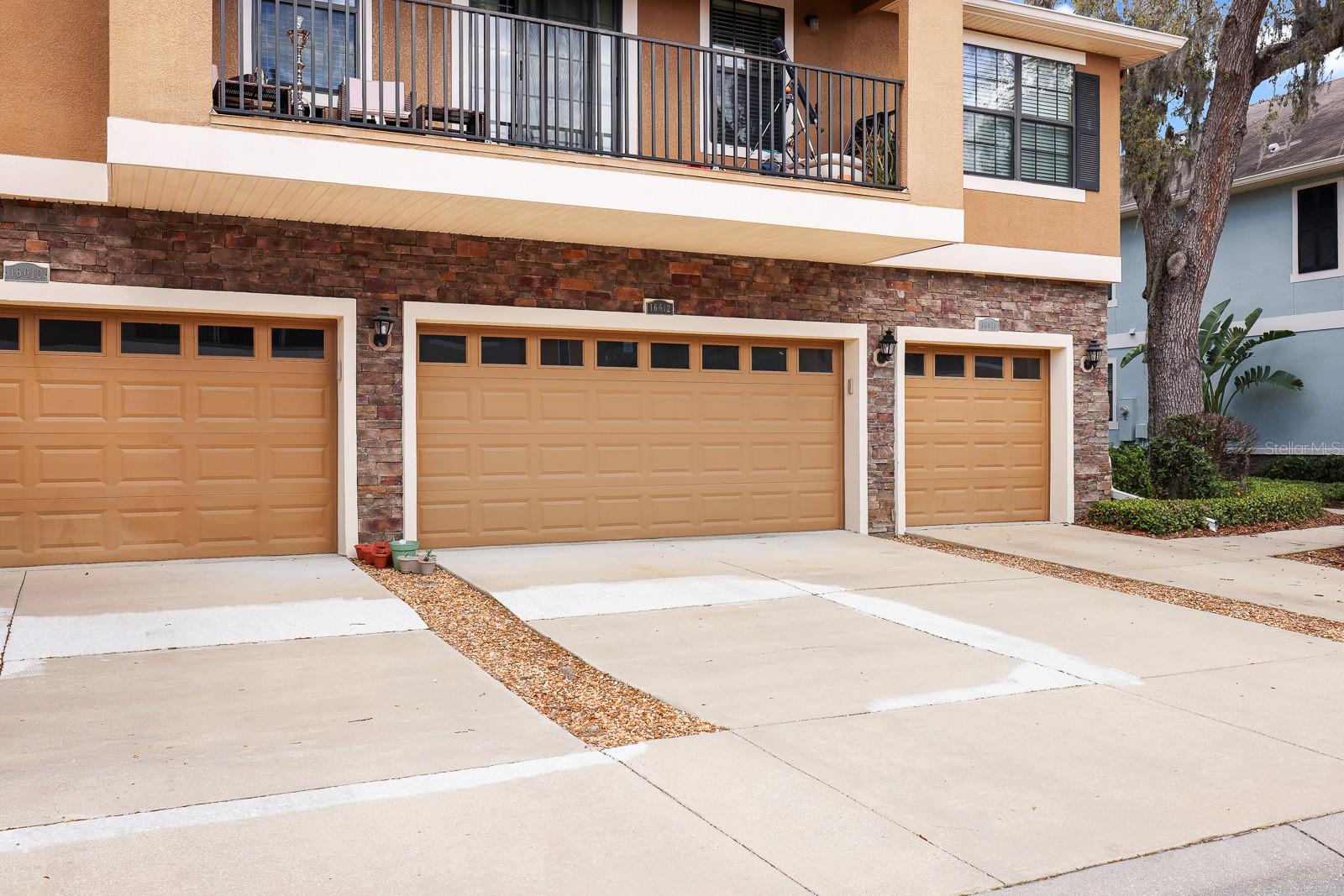 Image 27 of 32 For 16612 Kingletside Court