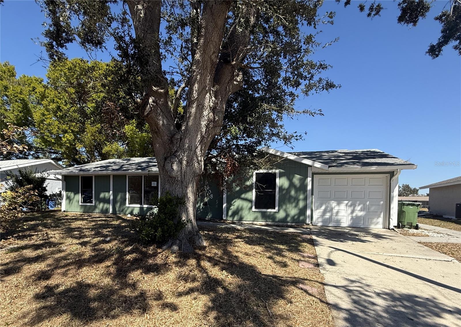 Image 2 of 19 For 6608 36th Avenue Drive W