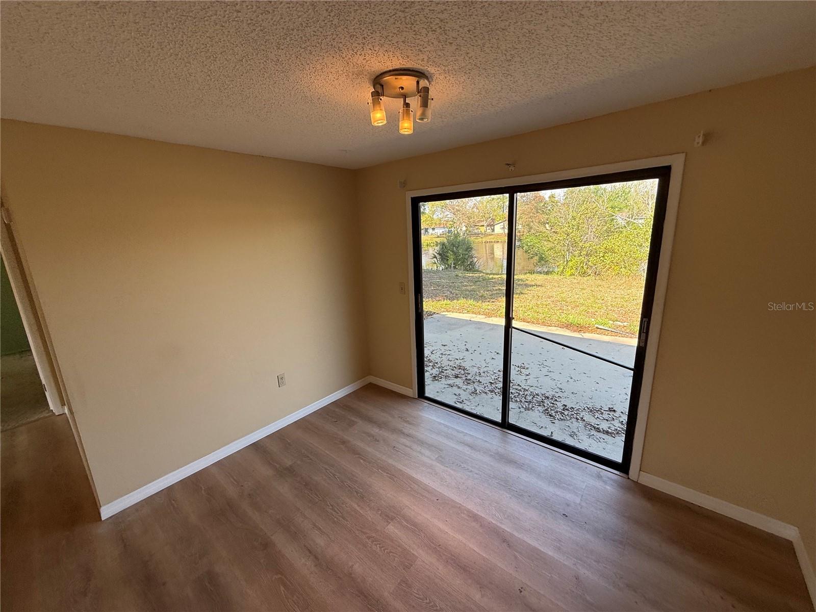 Image 6 of 19 For 6608 36th Avenue Drive W