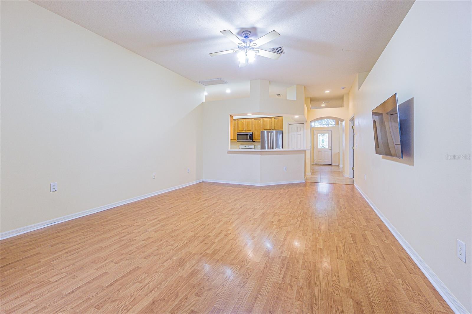 Image 5 of 35 For 18024 Arbor Crest Drive