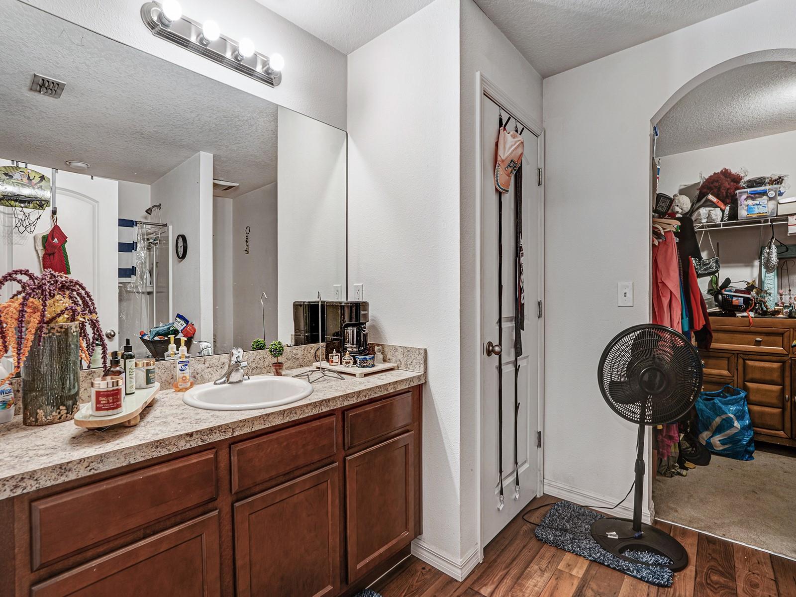 Image 14 of 34 For 14456 Alistar Manor Drive