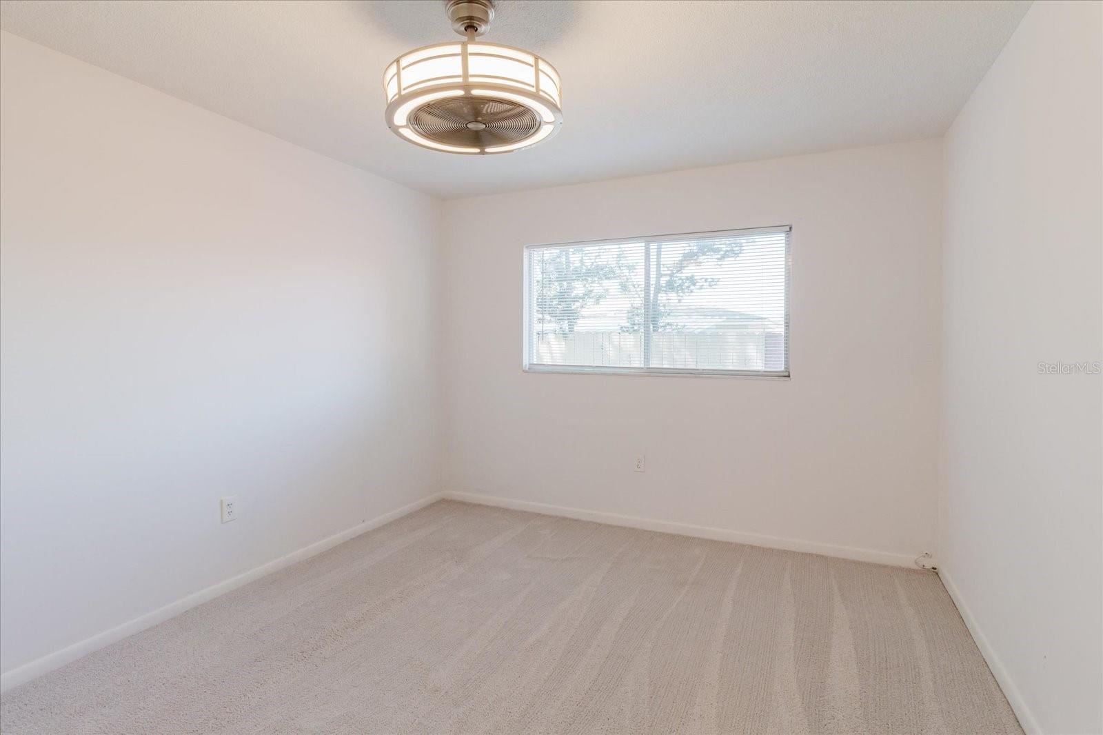 Image 24 of 44 For 2348 Shelley Street 2