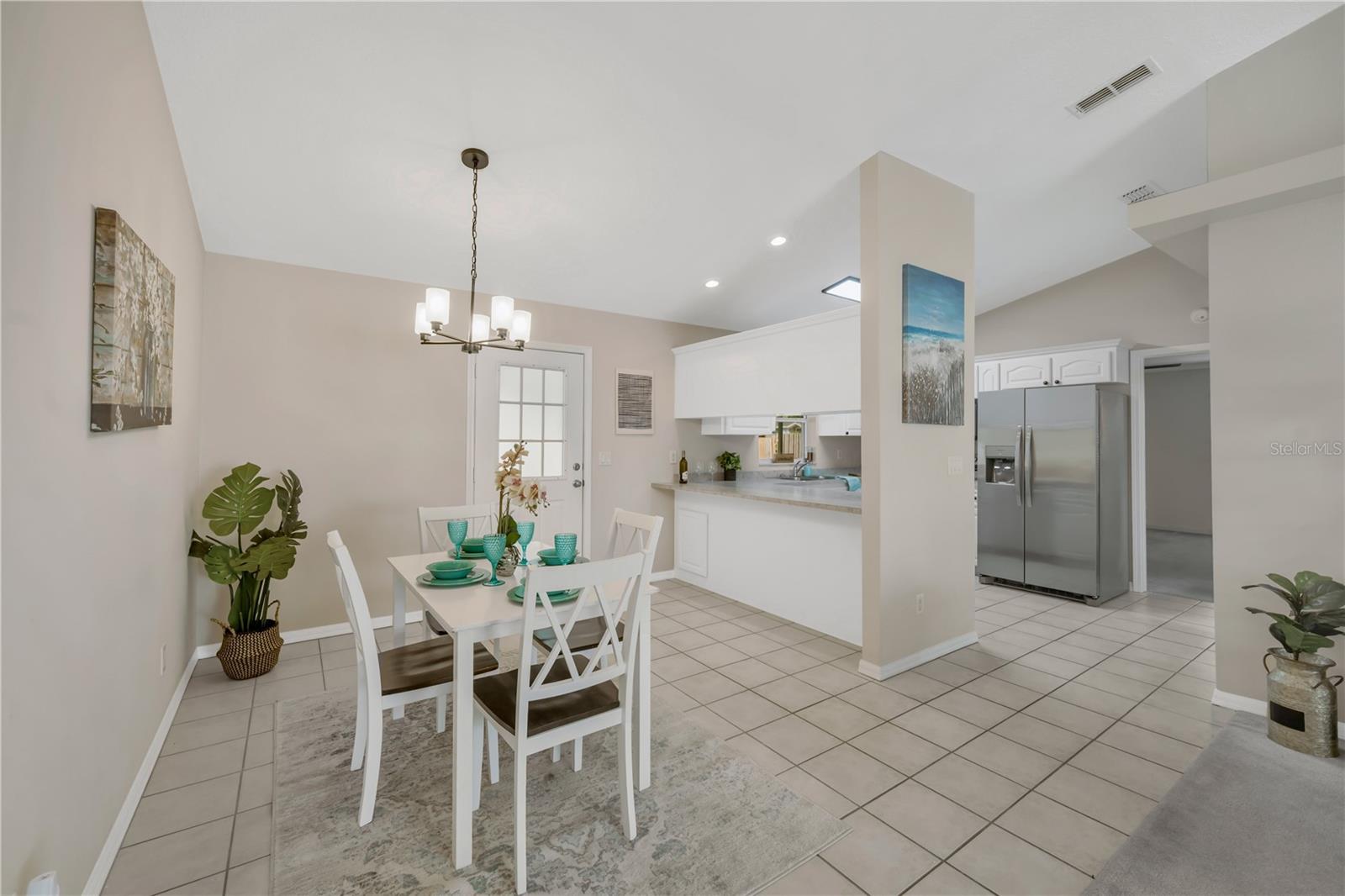 Image 7 of 25 For 909 Mobley Street