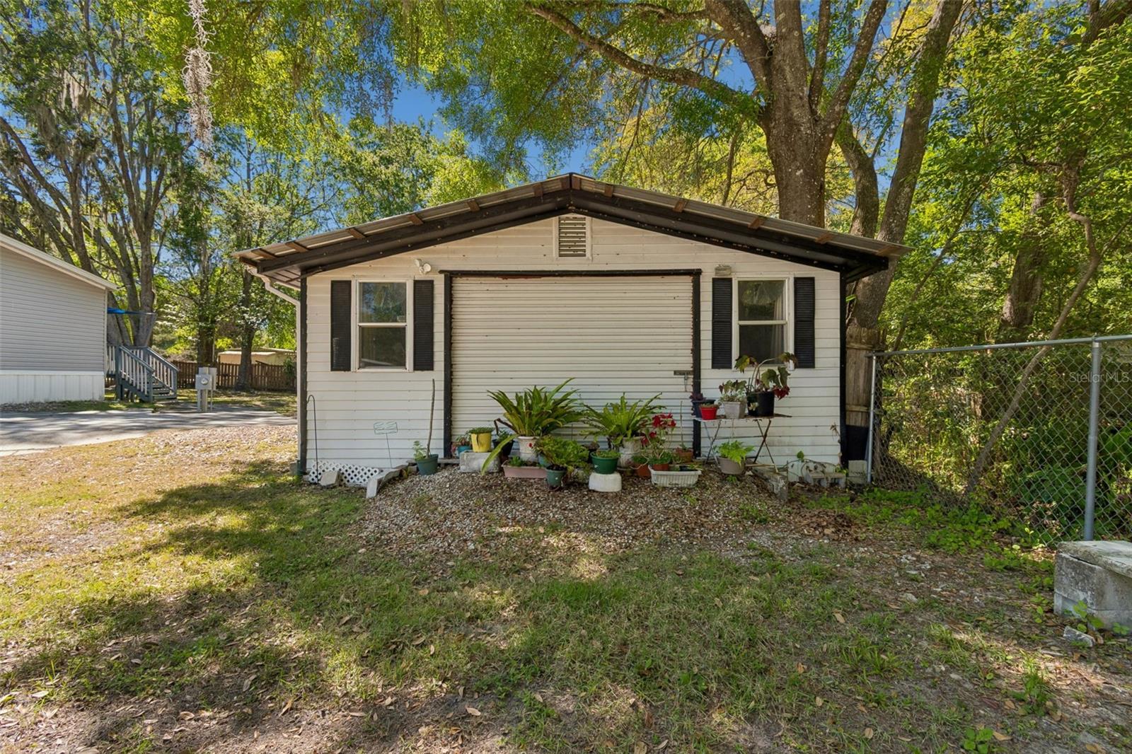 Image 23 of 37 For 6527 Angus Valley Drive