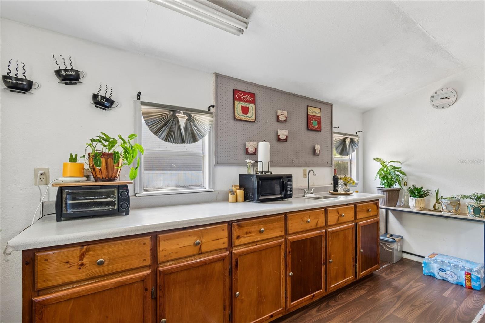 Image 32 of 37 For 6527 Angus Valley Drive