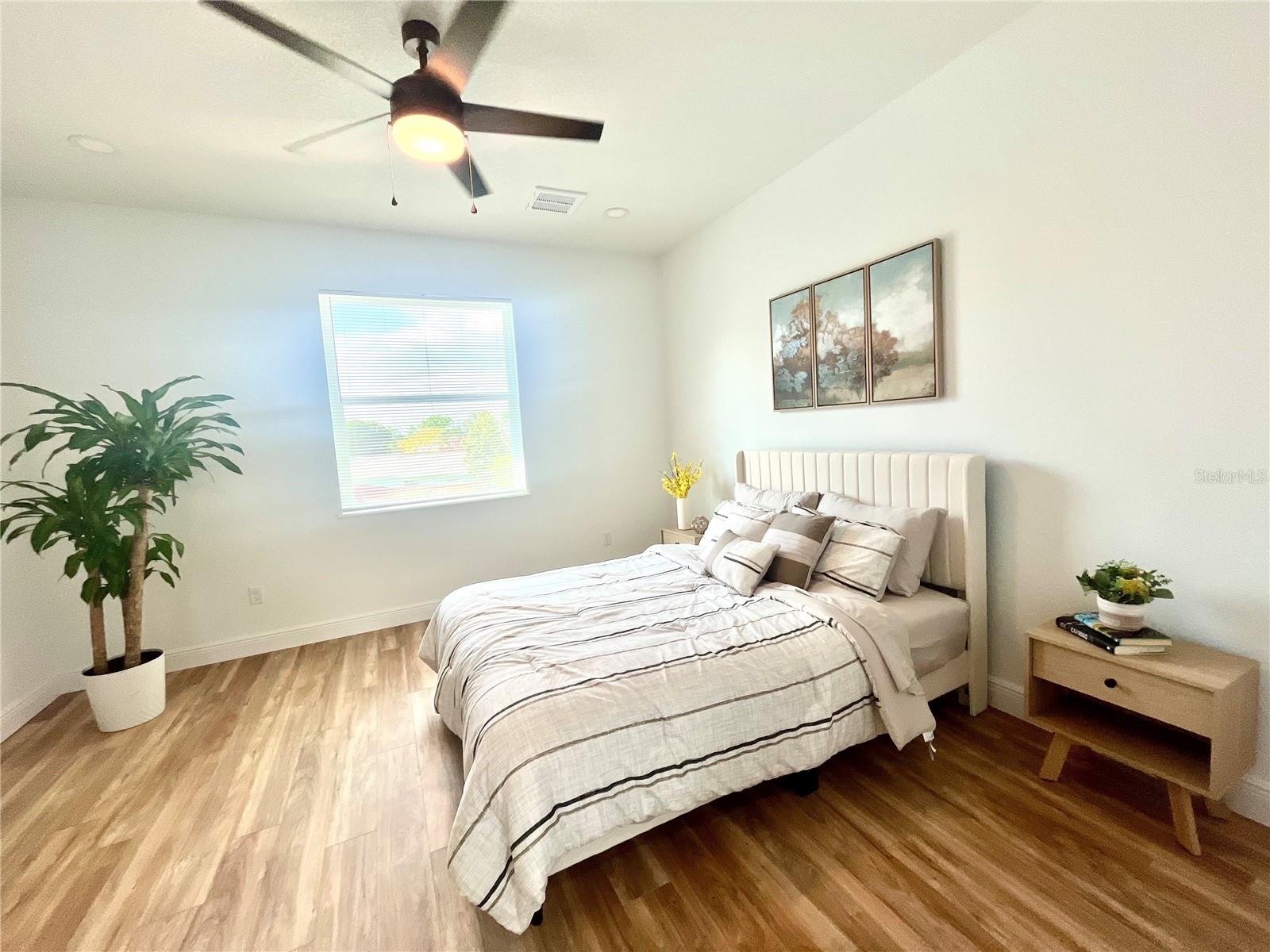 Image 11 of 18 For 8110 Greenwood Avenue