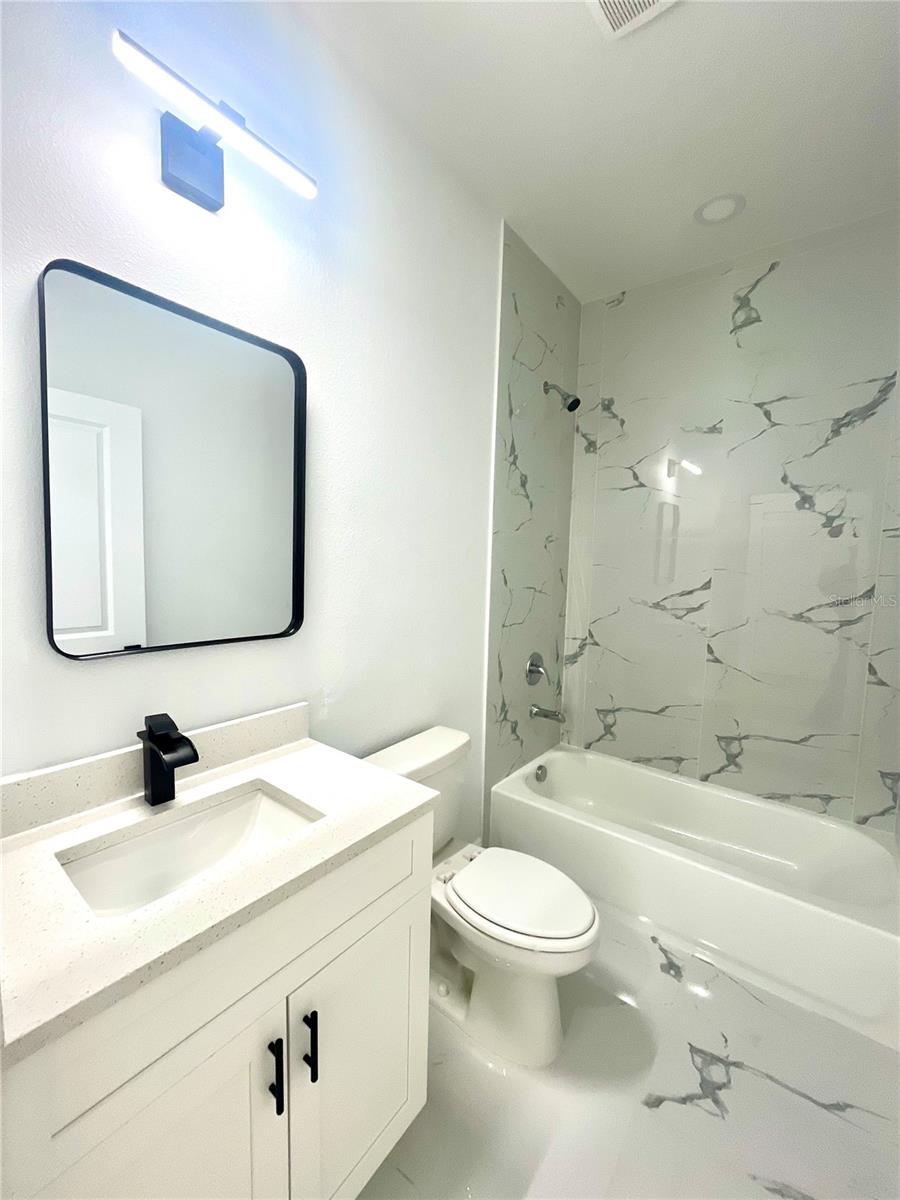 Image 15 of 18 For 8110 Greenwood Avenue