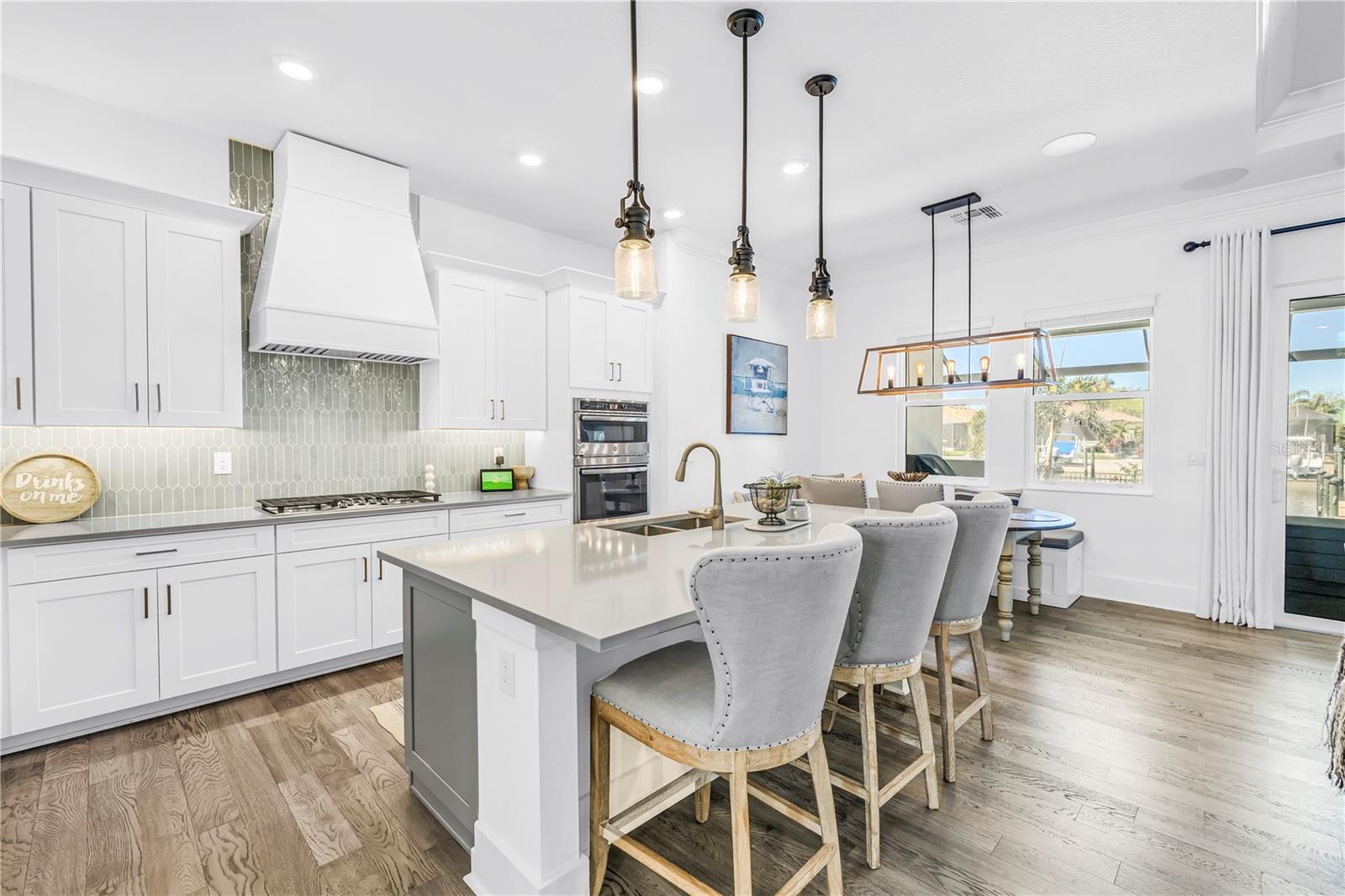 Image 13 of 78 For 513 17th Avenue E