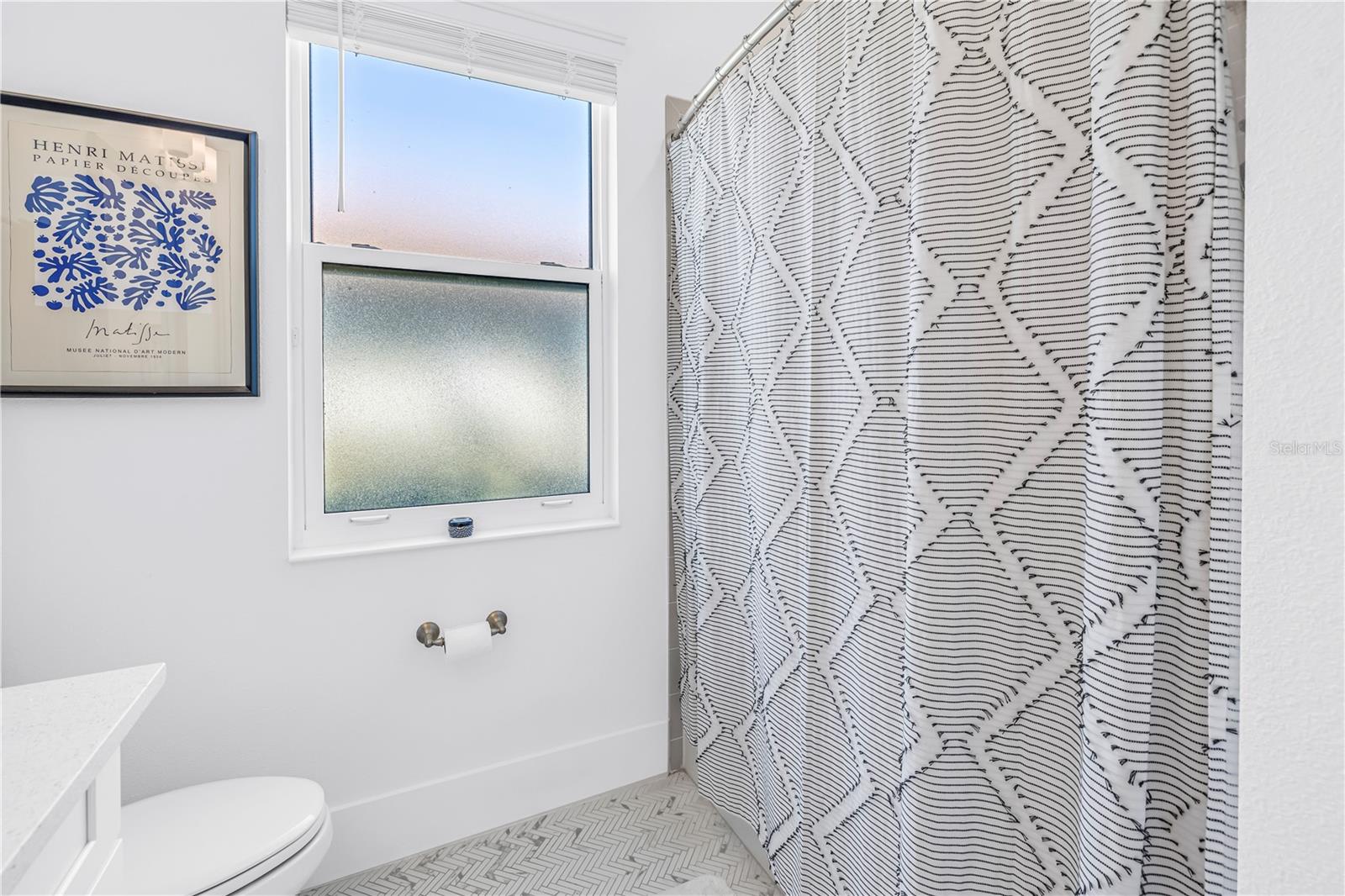 Image 38 of 78 For 513 17th Avenue E