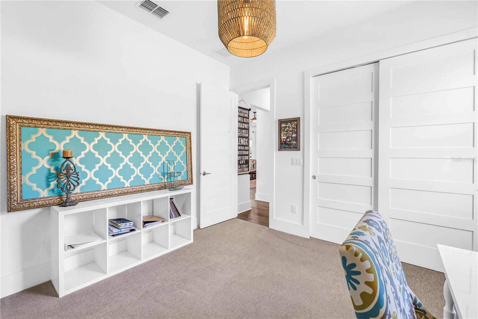 Image 40 of 78 For 513 17th Avenue E