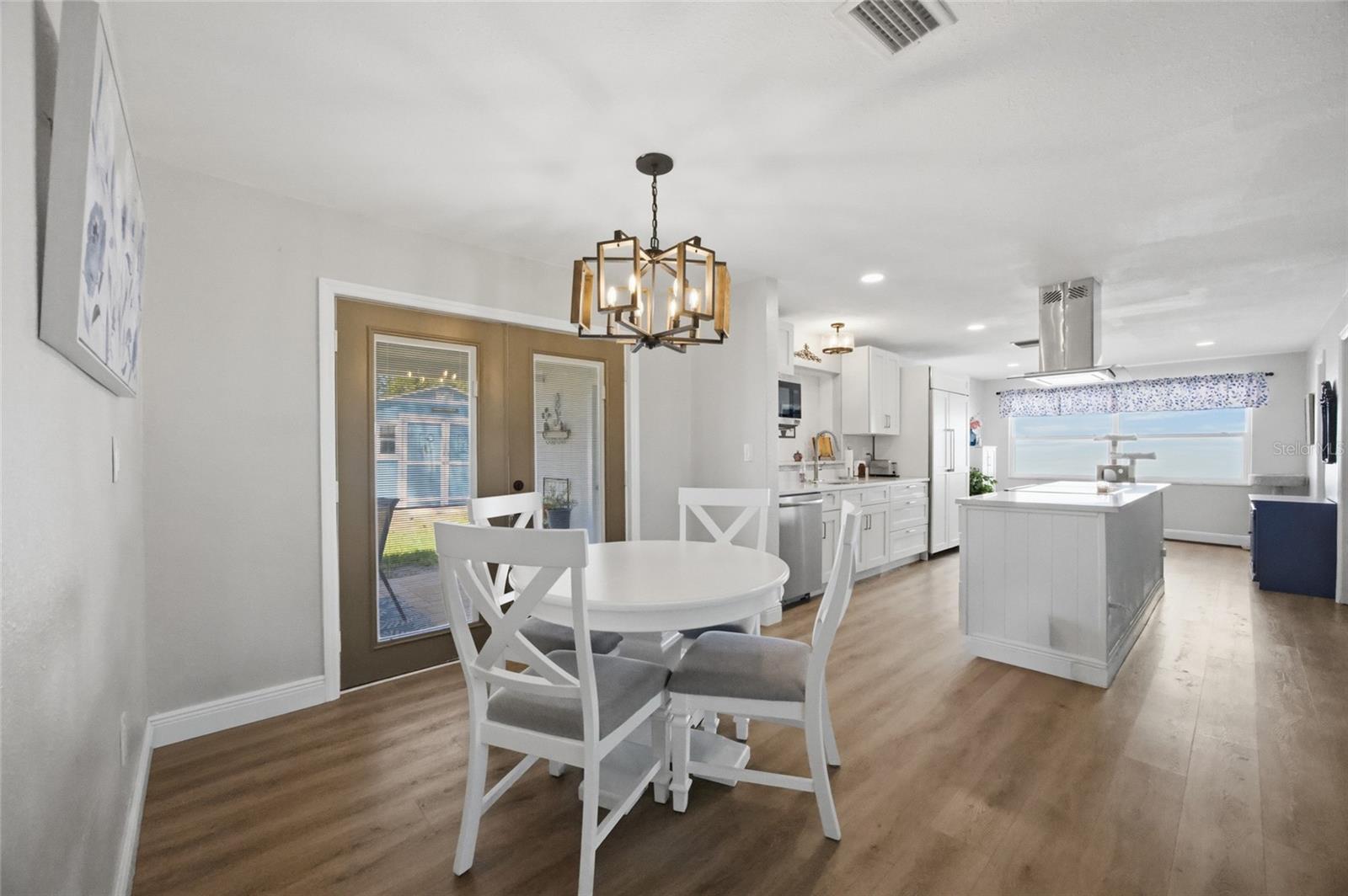 Image 10 of 34 For 2190 Scotland Drive