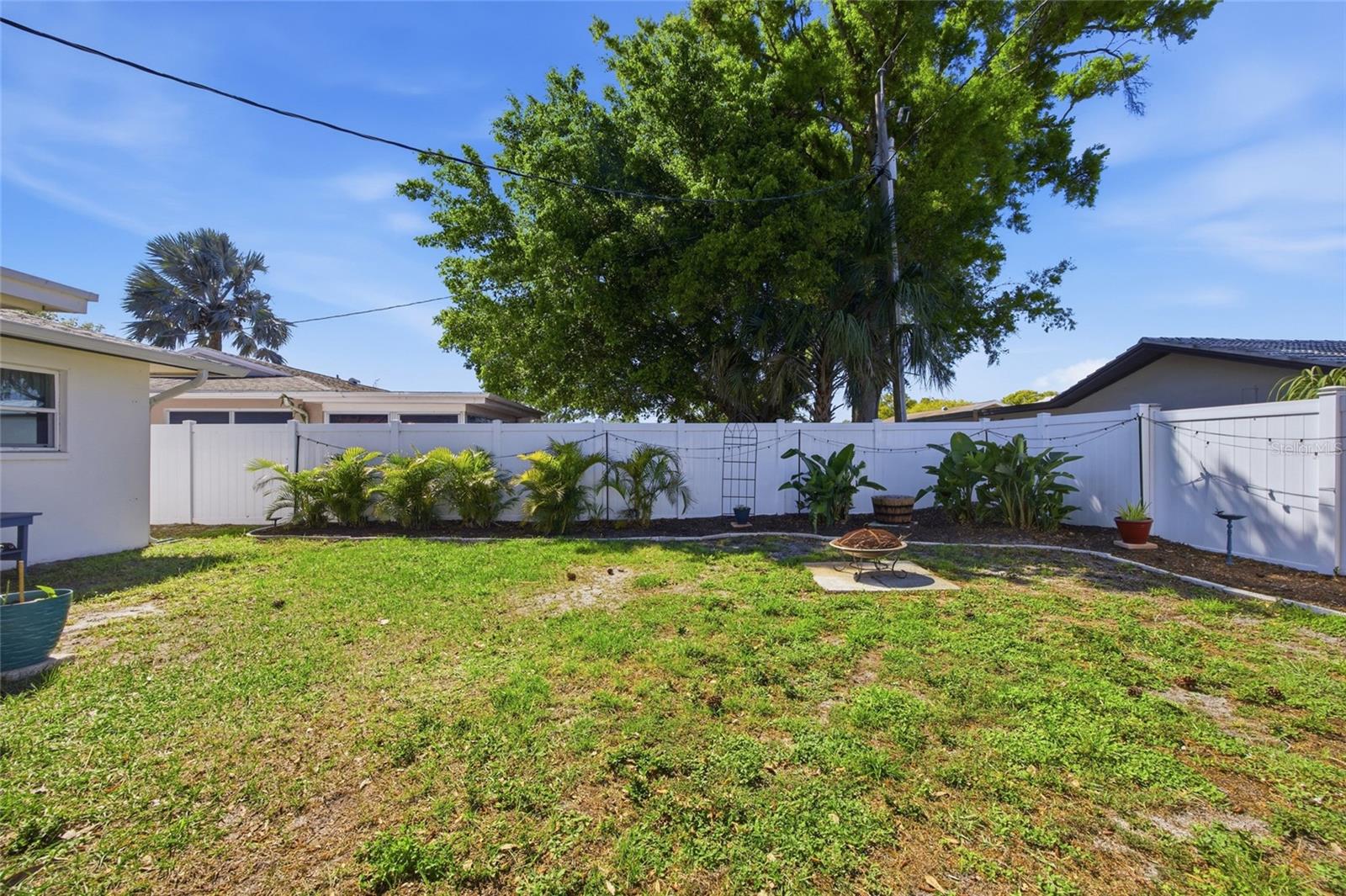 Image 25 of 34 For 2190 Scotland Drive