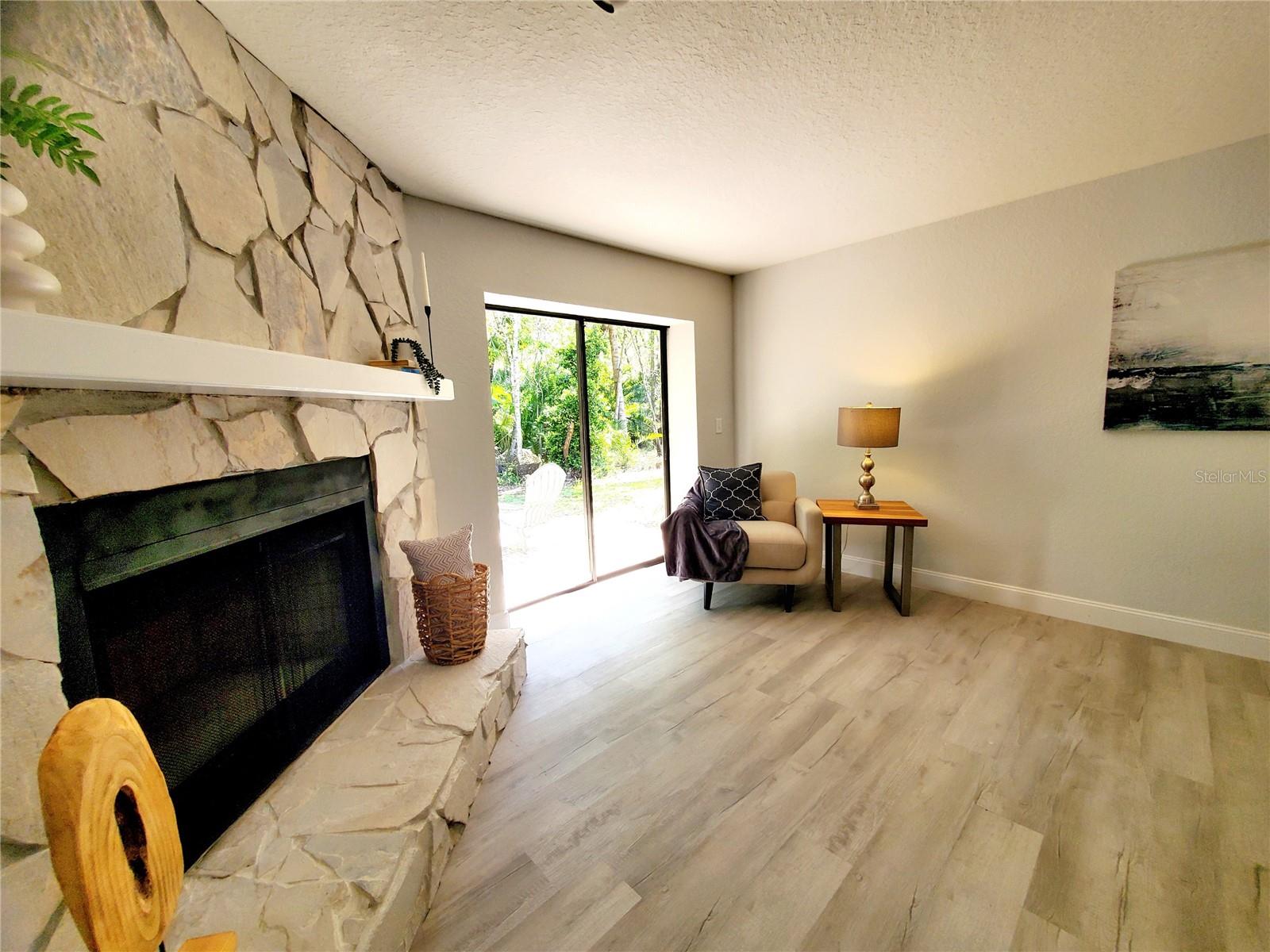 Image 9 of 44 For 3529 Tanglewood Trail