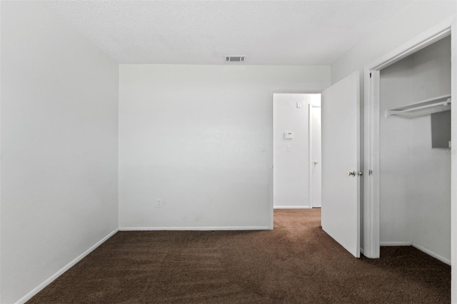 Image 19 of 30 For 669 52nd Avenue S