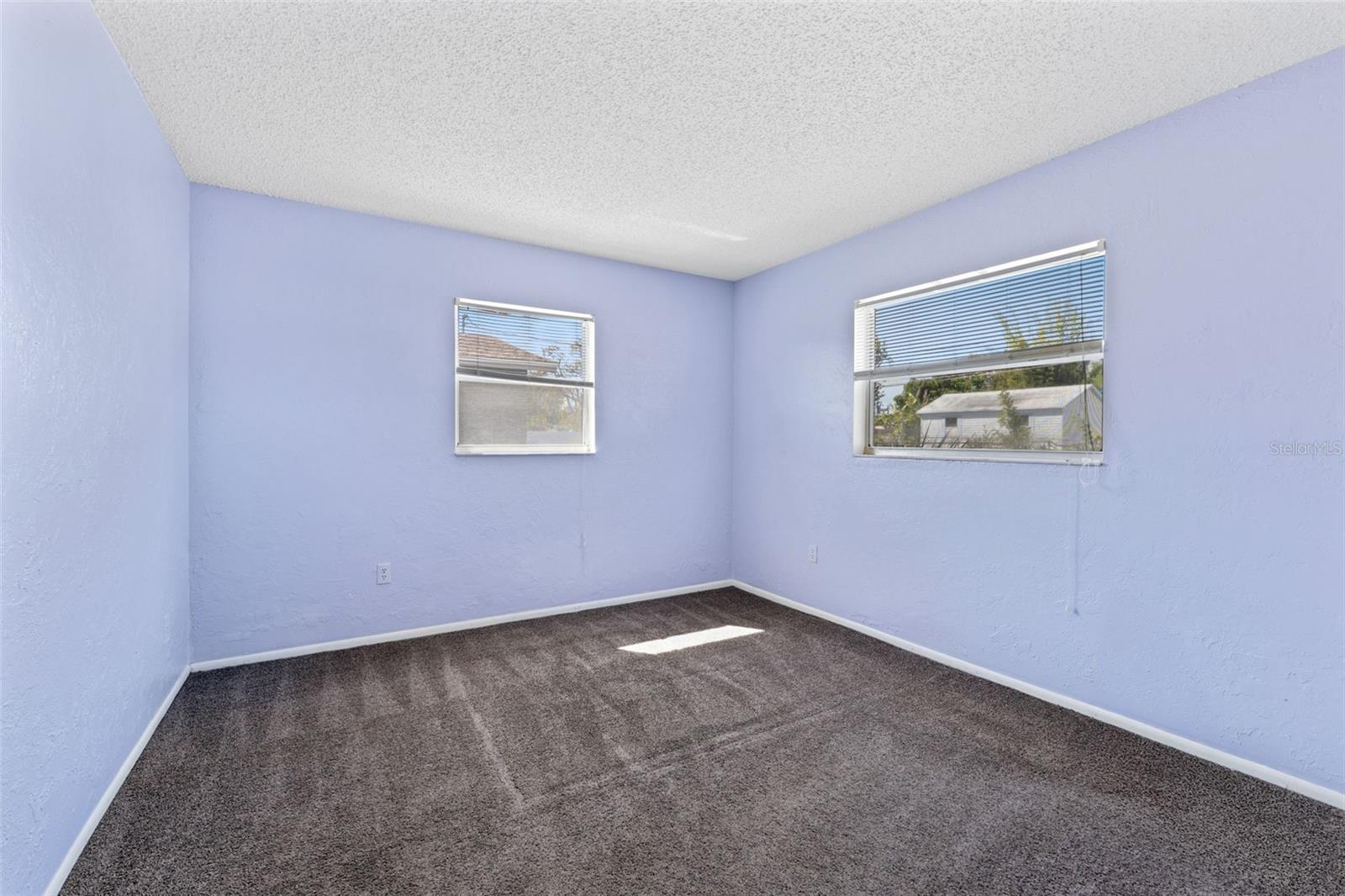 Image 25 of 30 For 669 52nd Avenue S