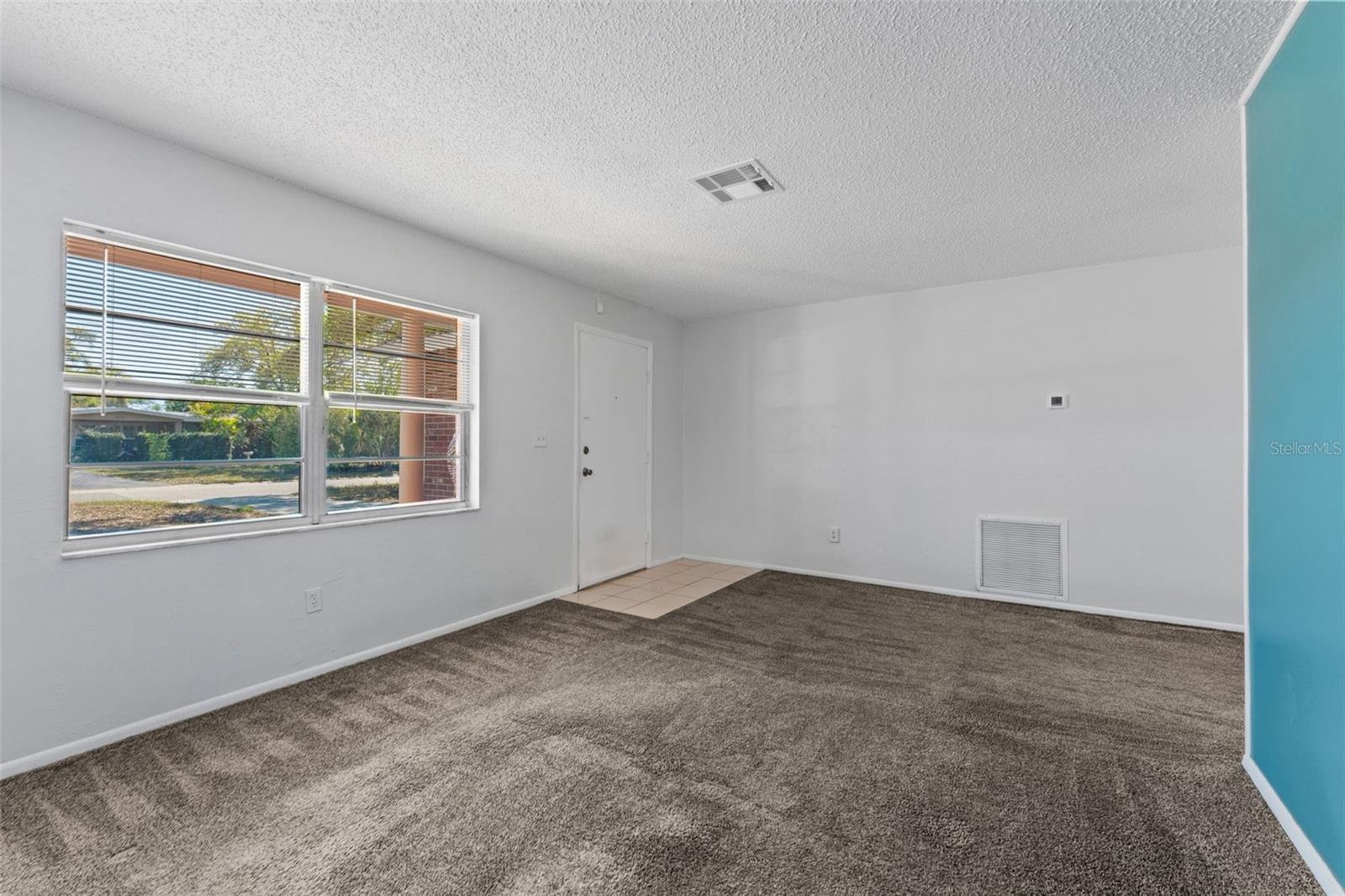 Image 7 of 30 For 669 52nd Avenue S