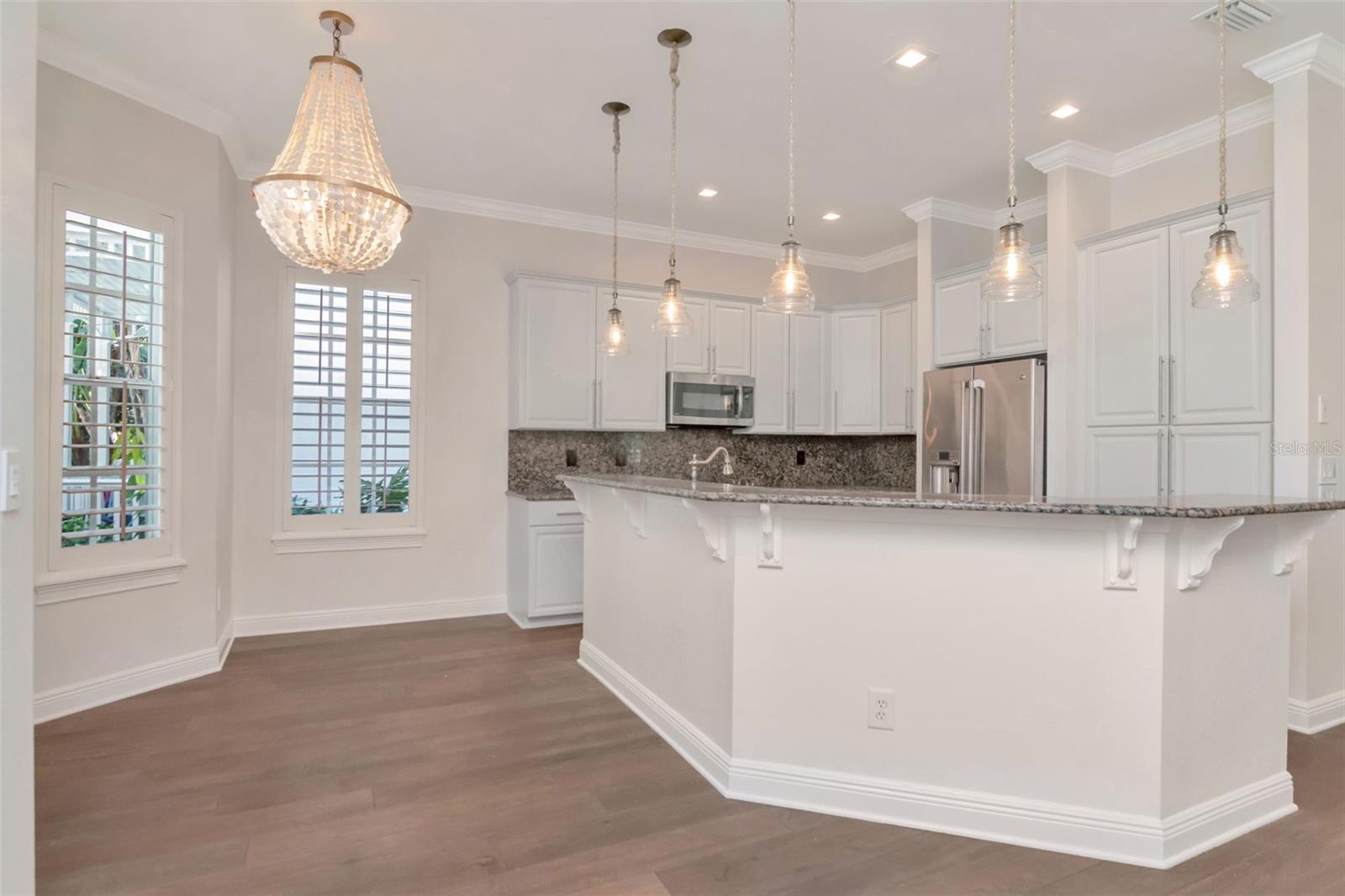 Image 14 of 83 For 947 Hemingway Circle