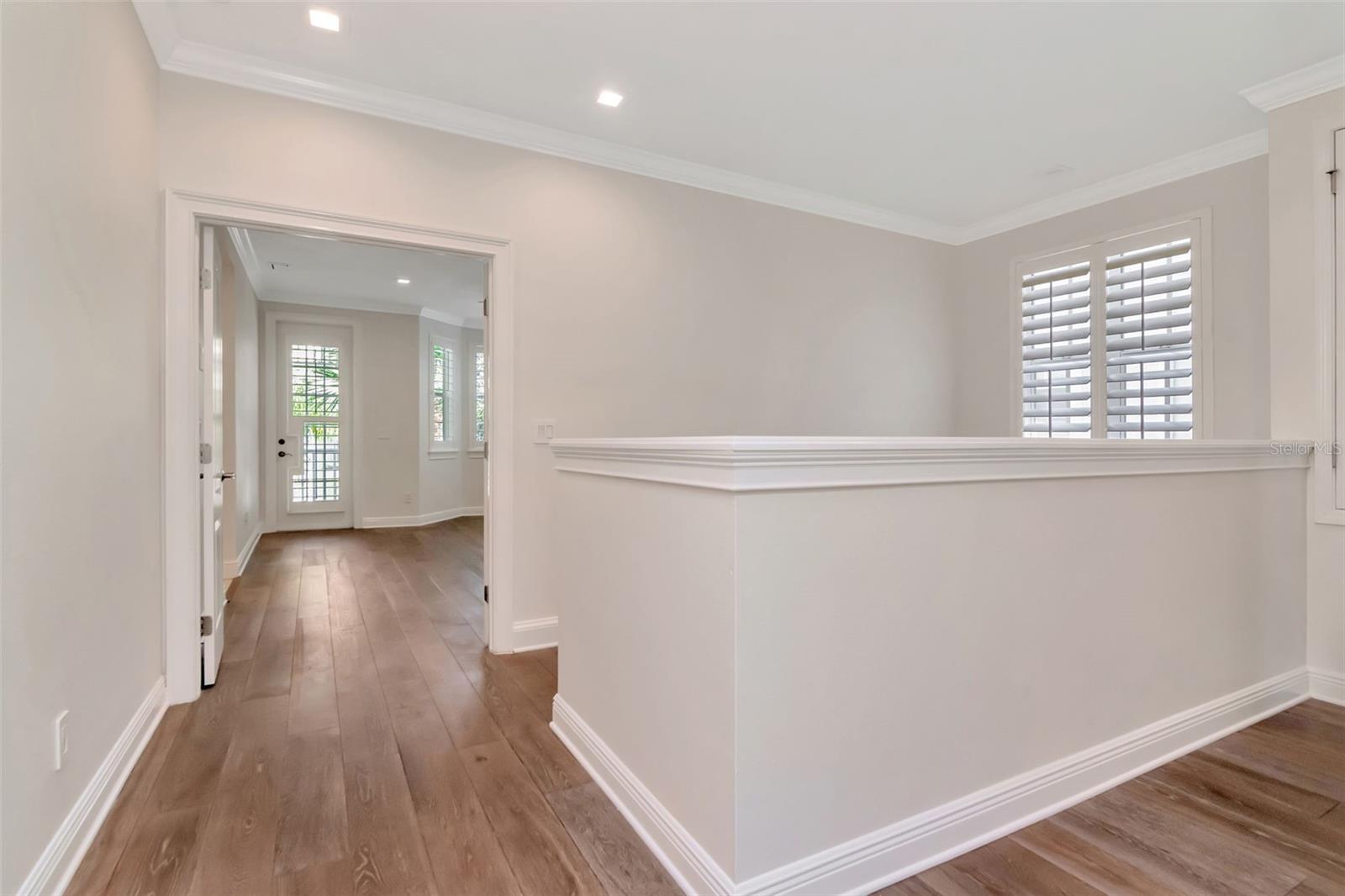 Image 21 of 83 For 947 Hemingway Circle