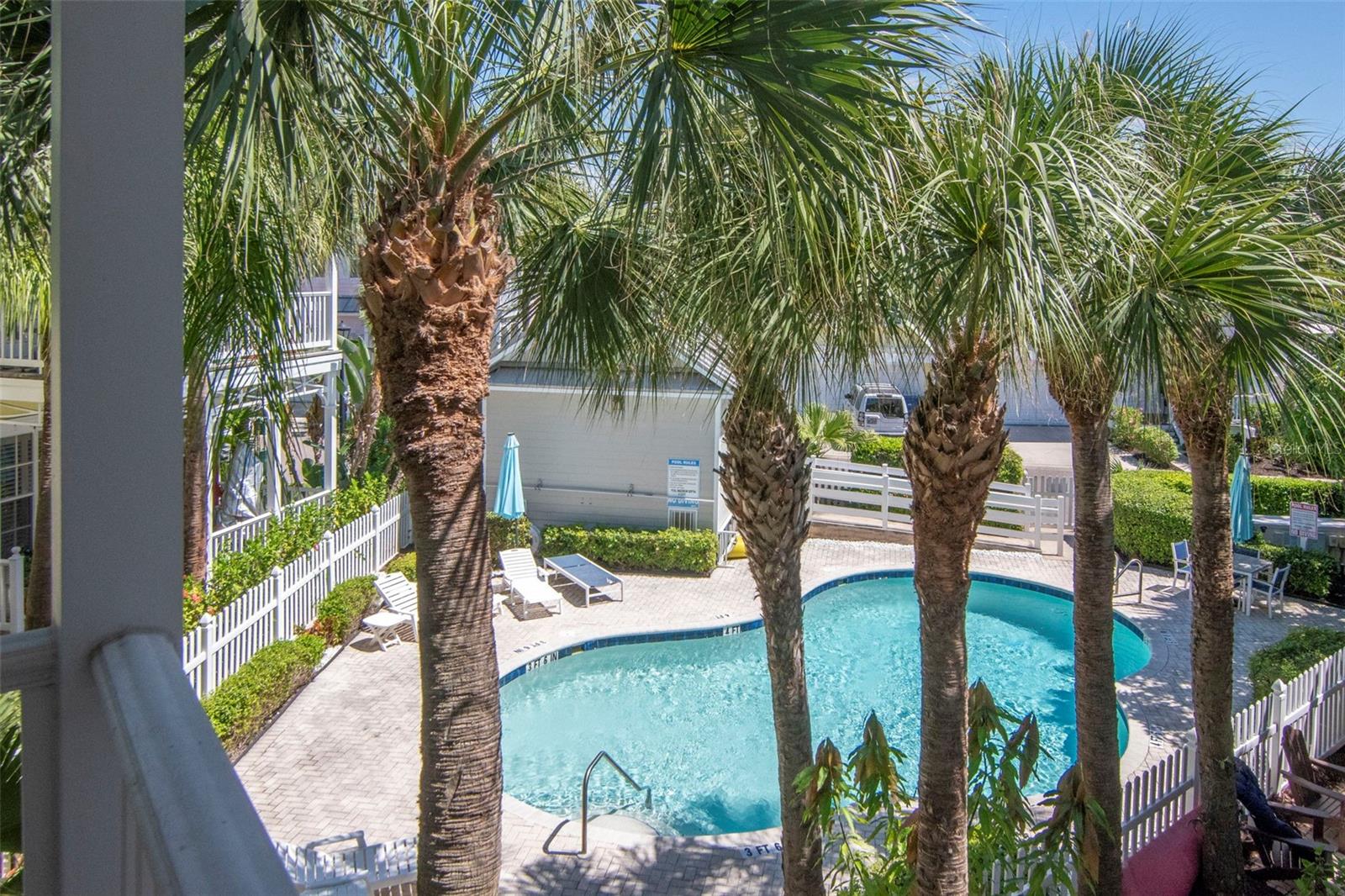 Image 33 of 83 For 947 Hemingway Circle