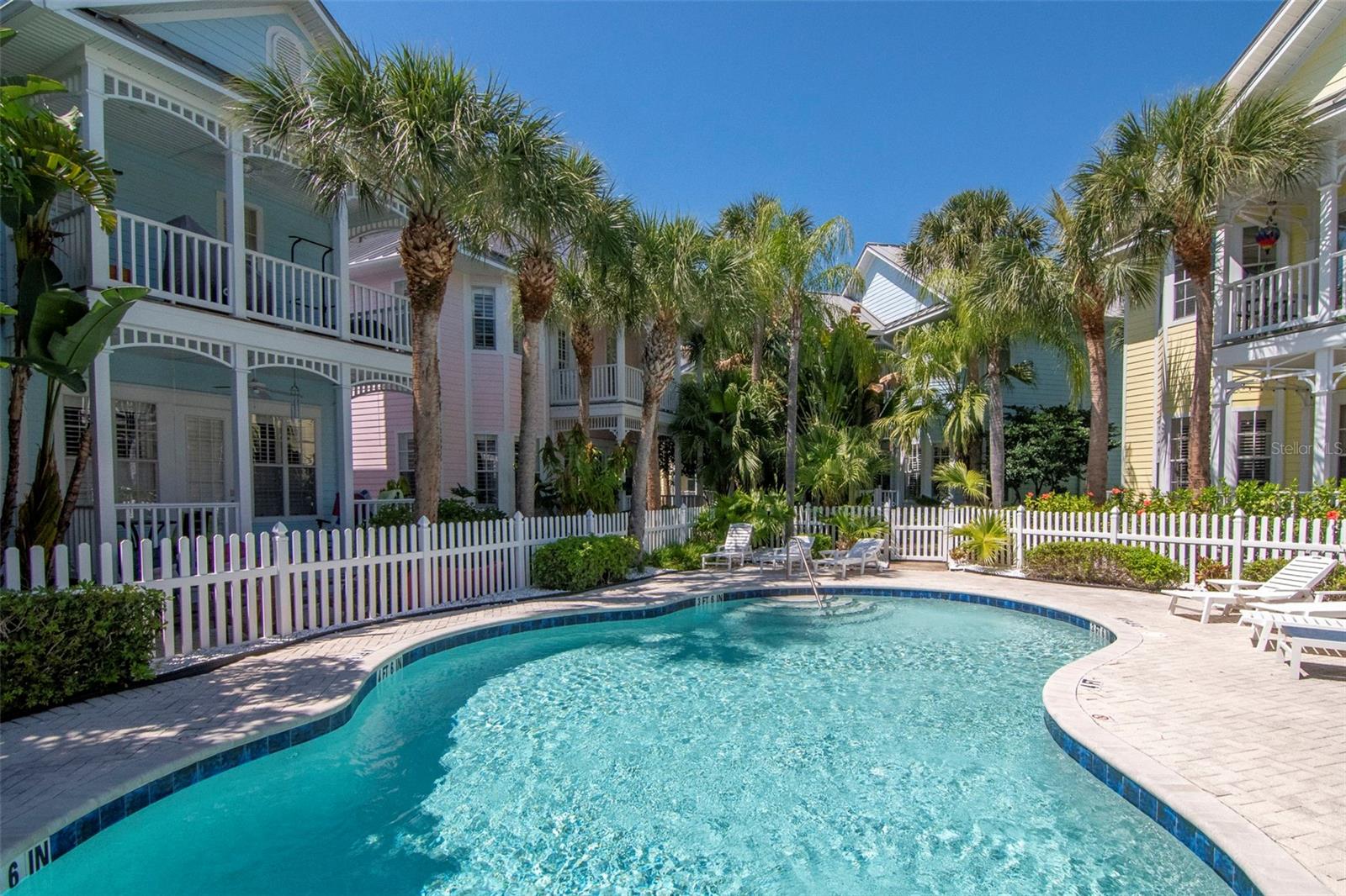 Image 69 of 83 For 947 Hemingway Circle