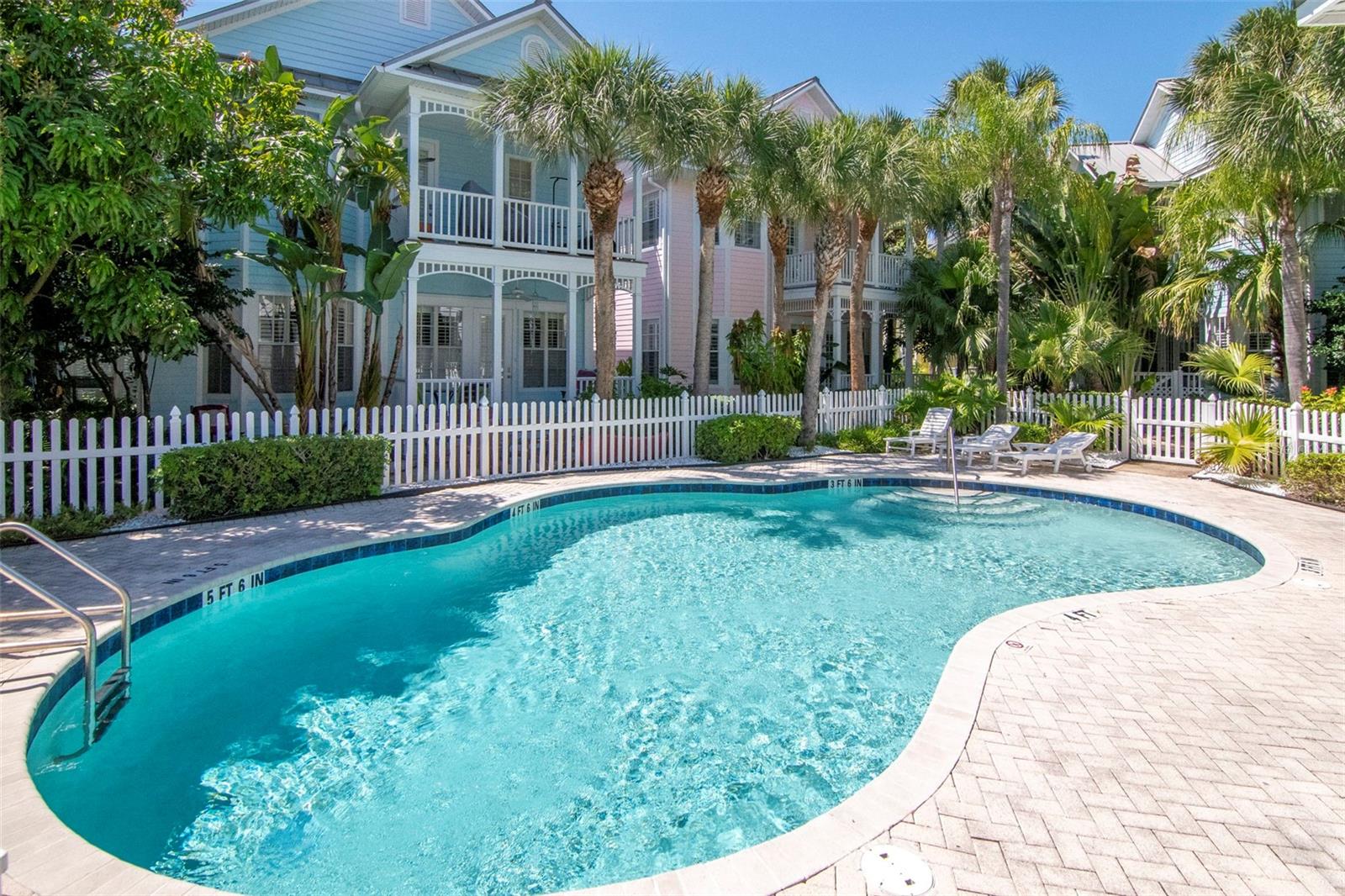 Image 70 of 83 For 947 Hemingway Circle