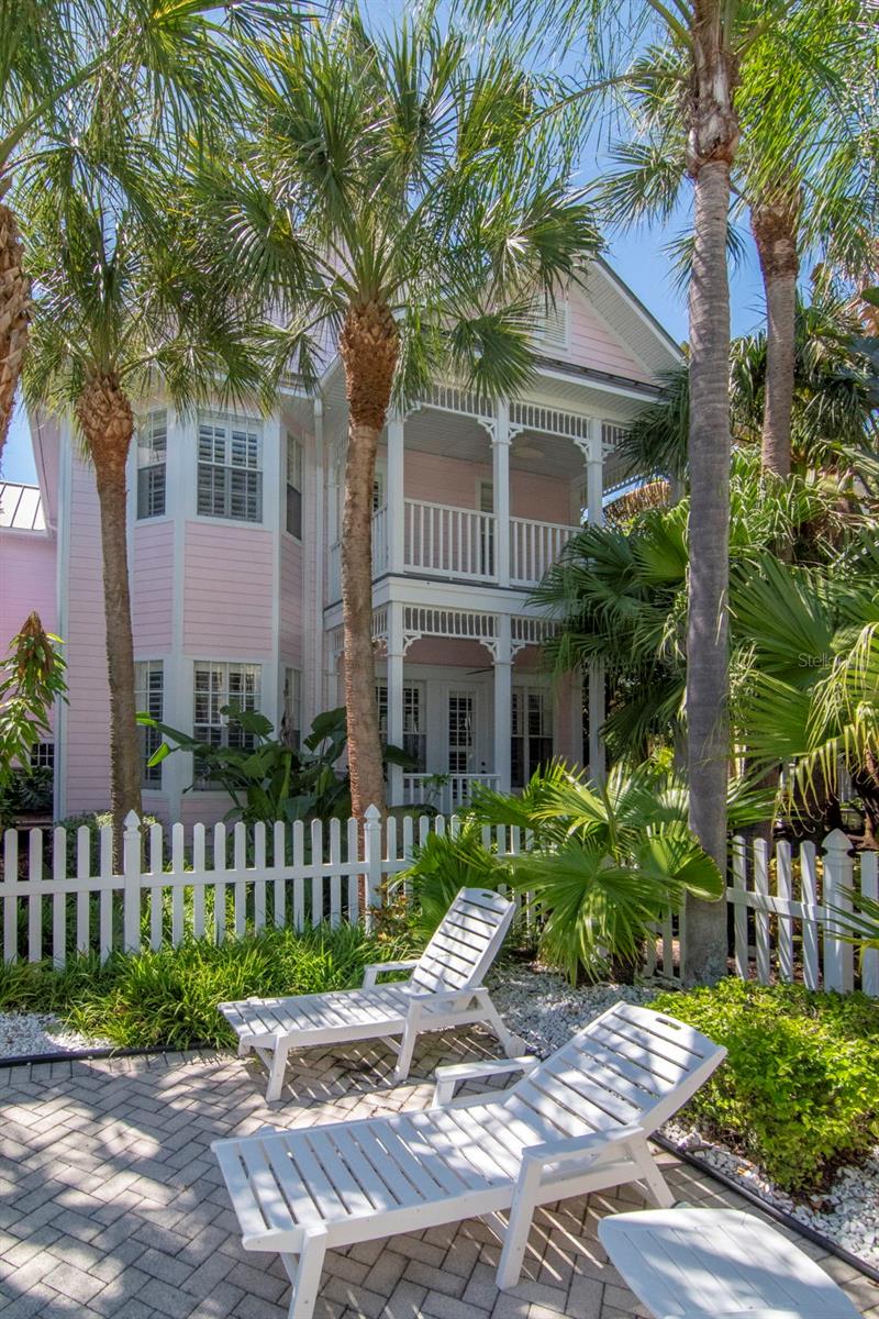 Image 73 of 83 For 947 Hemingway Circle