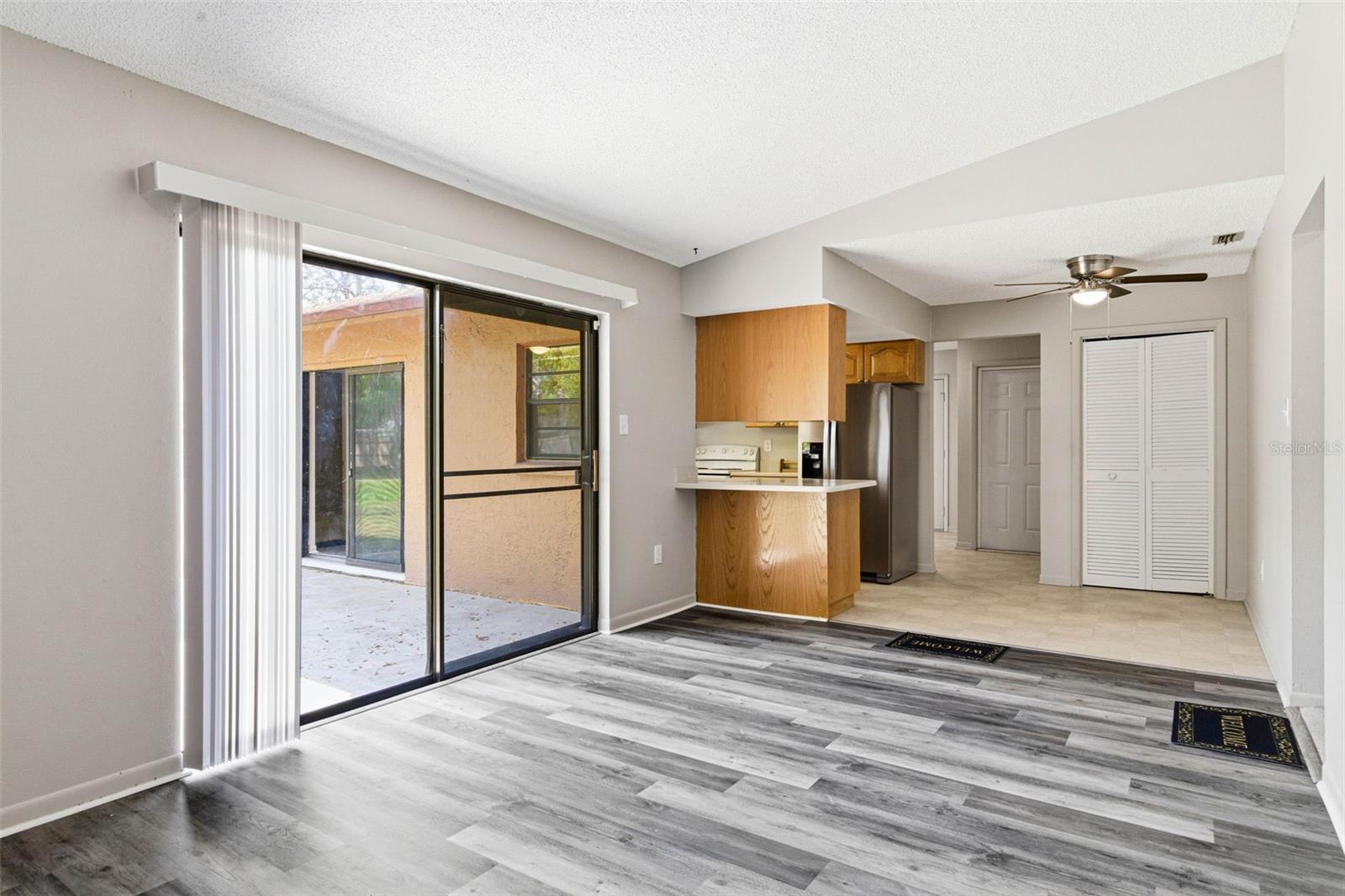 Image 14 of 56 For 15925 Crying Wind Drive