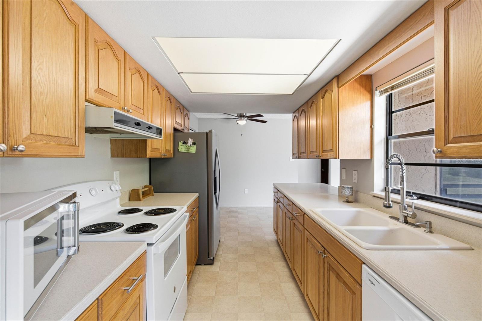 Image 22 of 56 For 15925 Crying Wind Drive