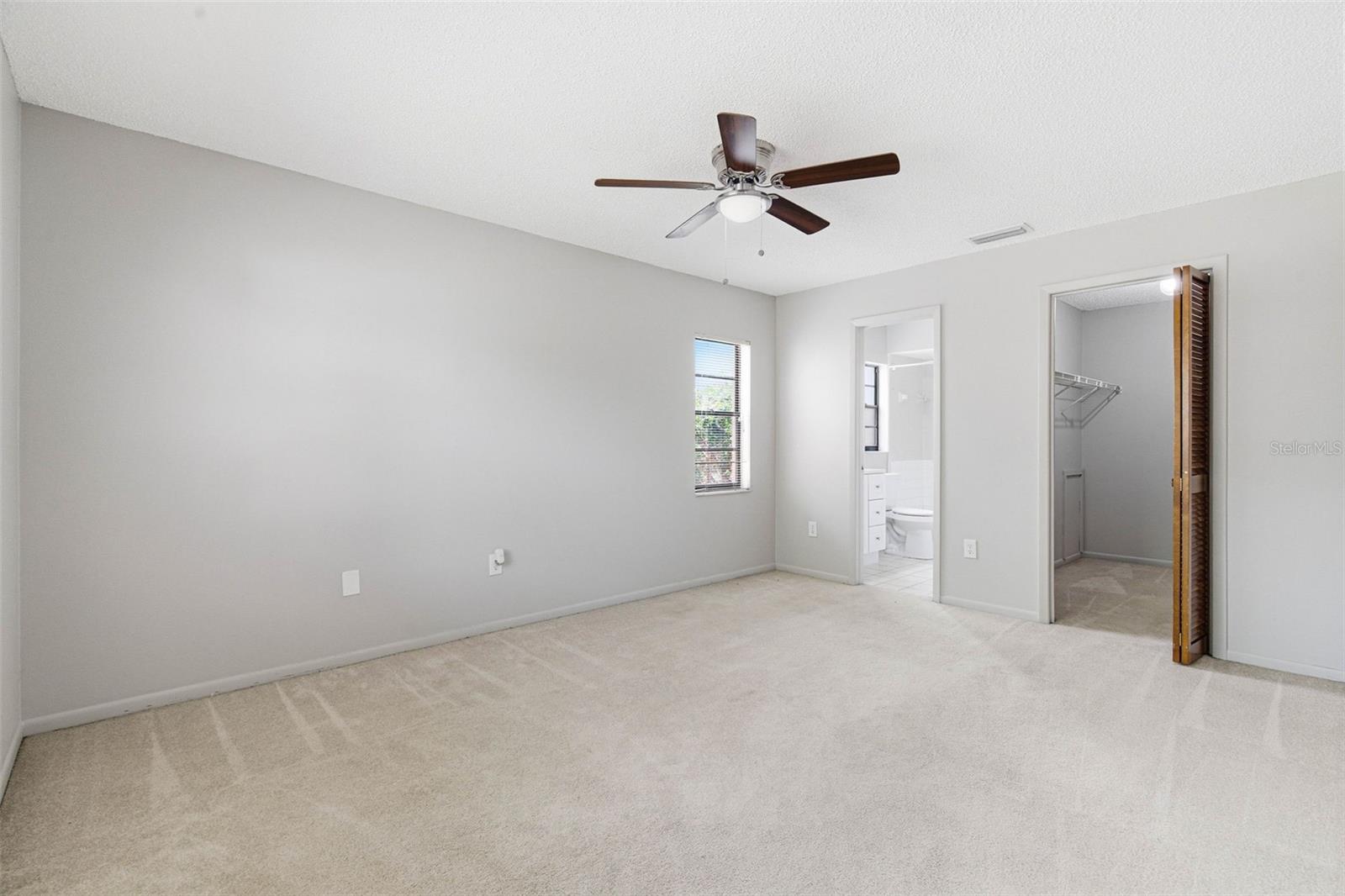 Image 26 of 56 For 15925 Crying Wind Drive