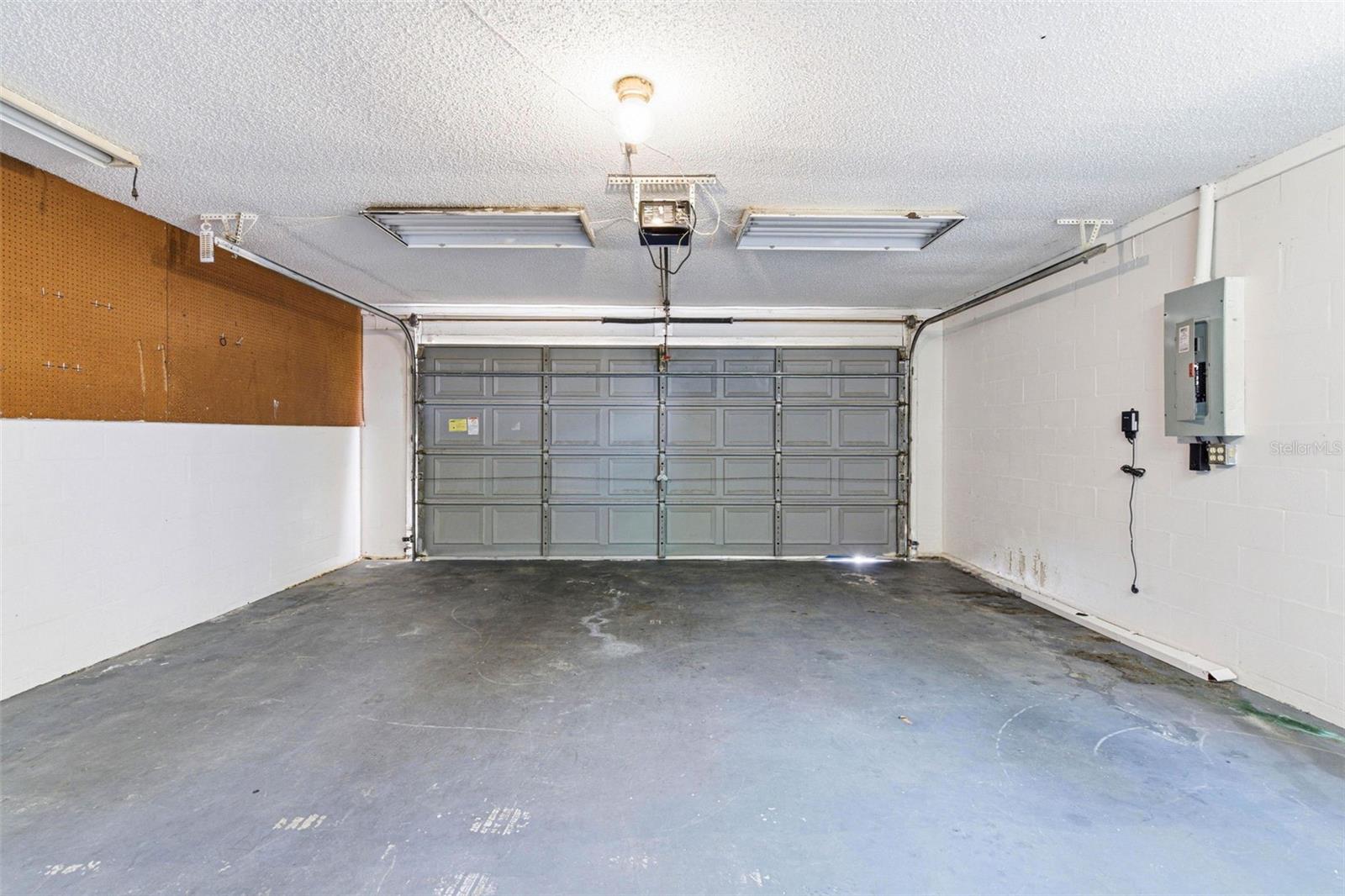 Image 39 of 56 For 15925 Crying Wind Drive