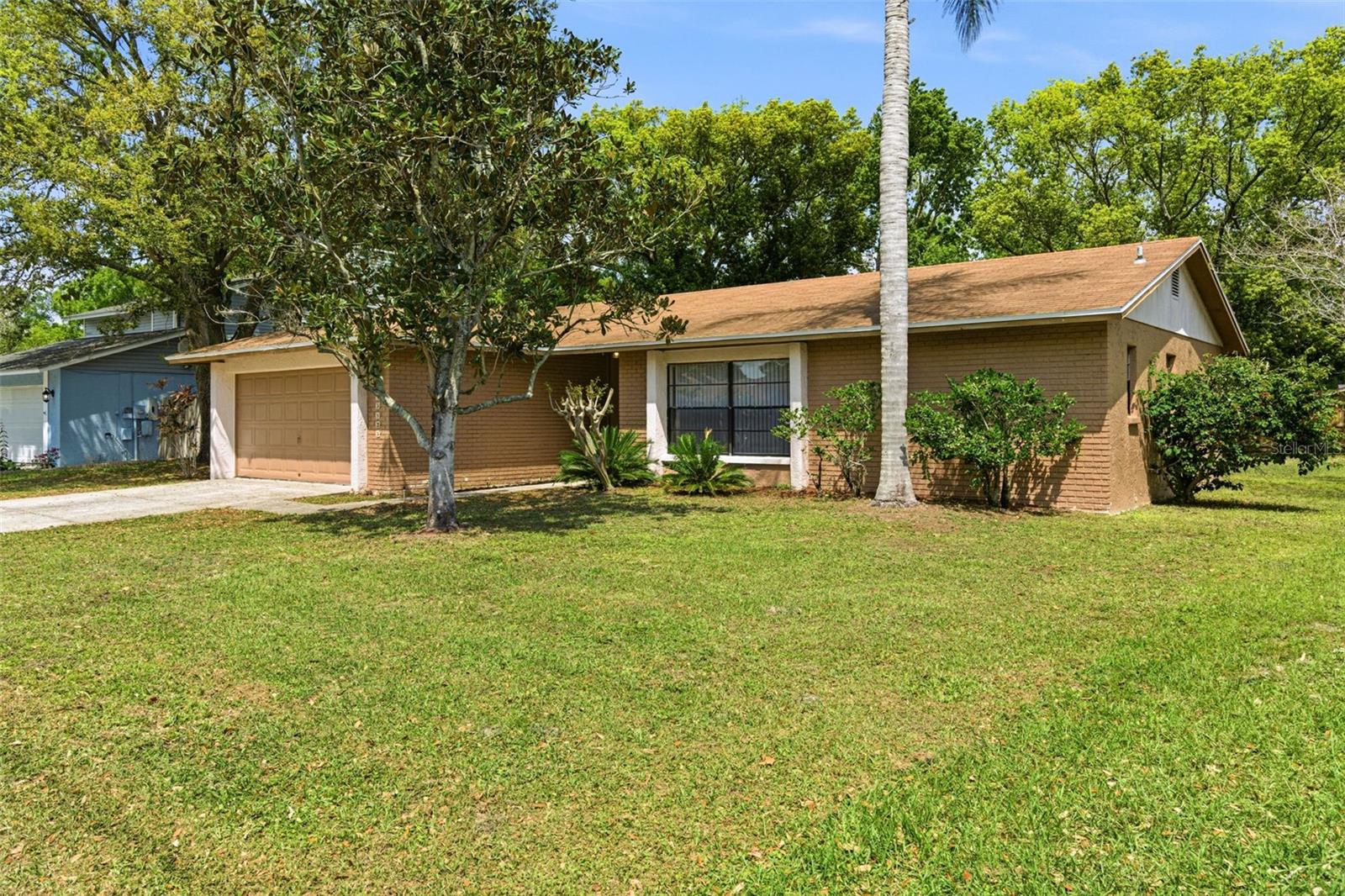 Image 9 of 56 For 15925 Crying Wind Drive