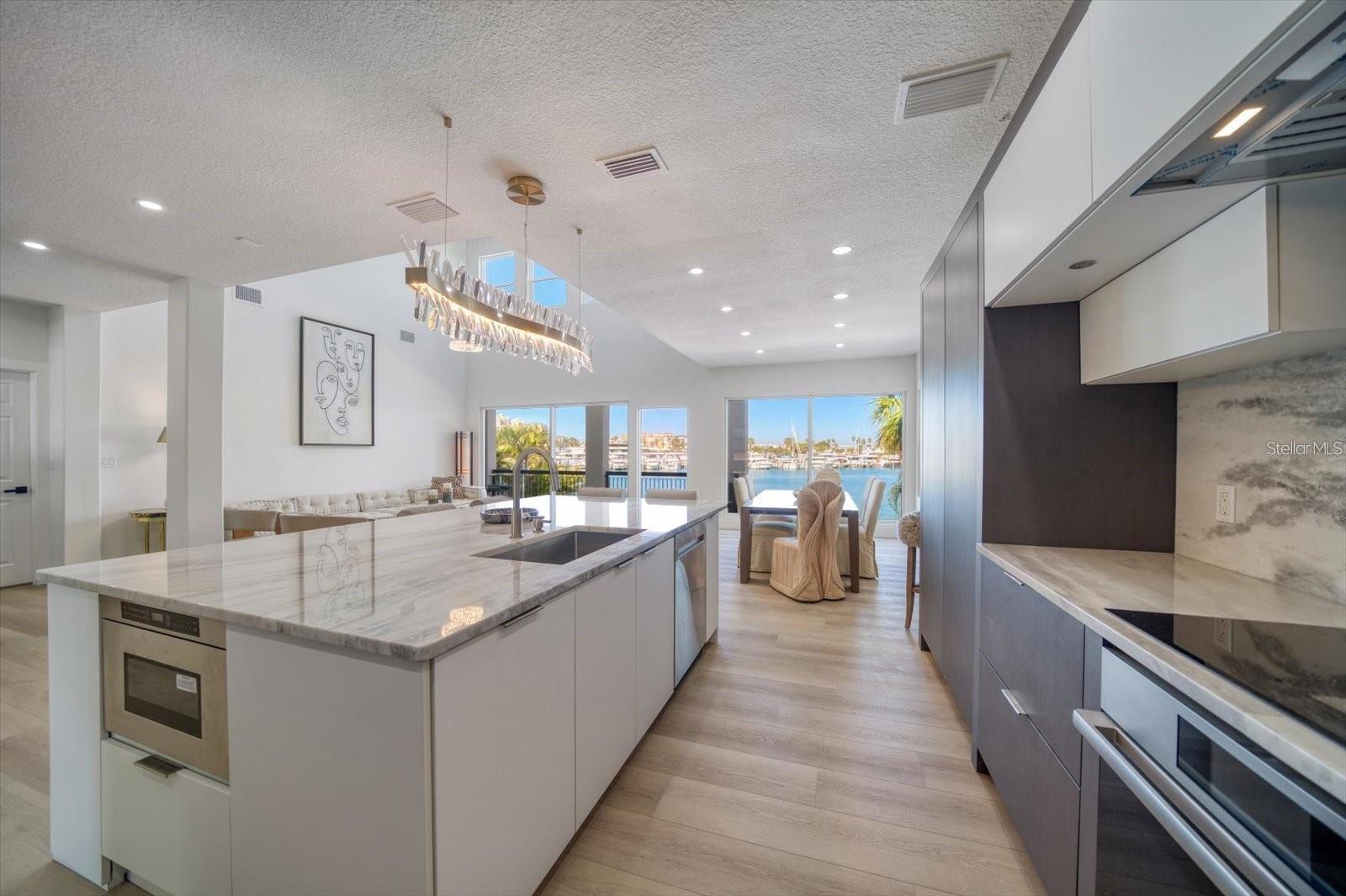 Image 3 of 91 For 116 Devon Drive