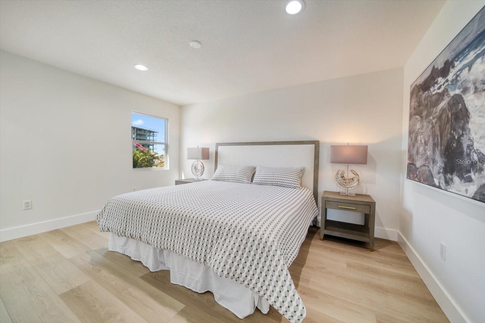 Image 62 of 91 For 116 Devon Drive